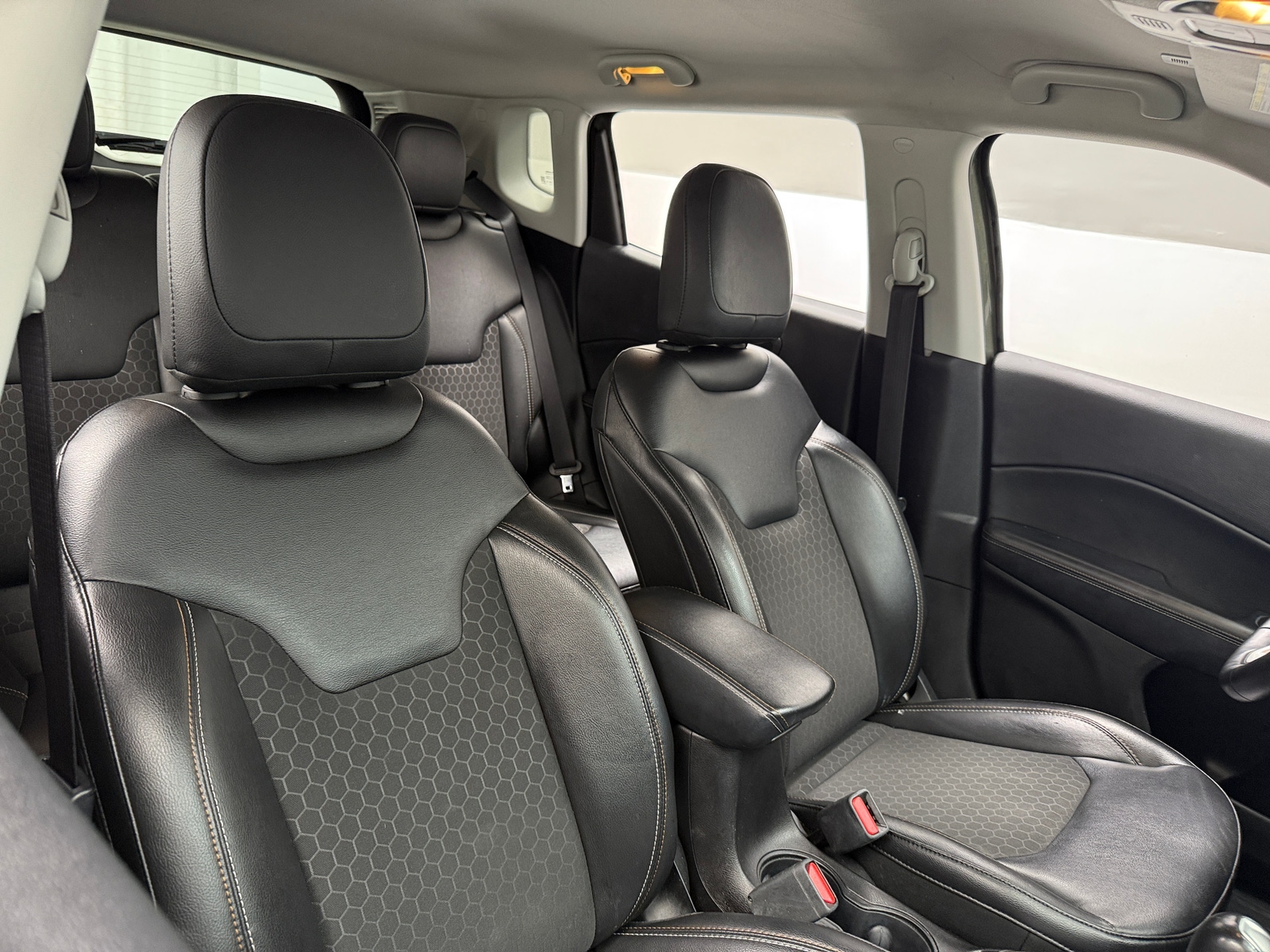 Thumbnail: 2018 Jeep Compass - 2