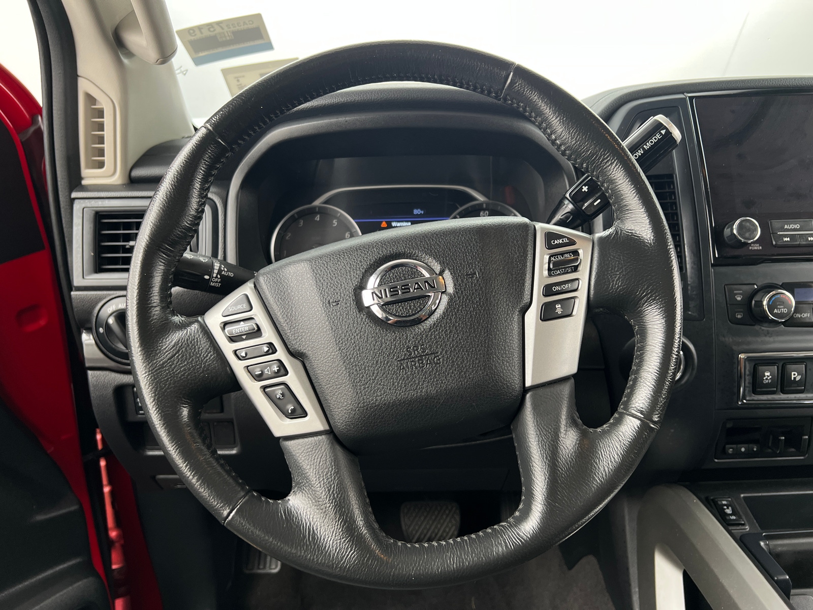 Thumbnail: 2022 Nissan Titan - 5