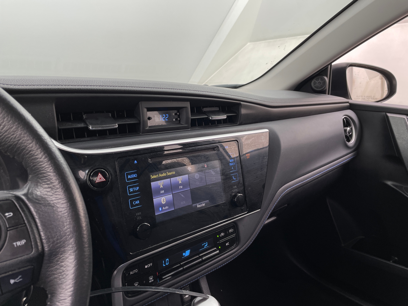 Thumbnail: 2018 Toyota Corolla - 3