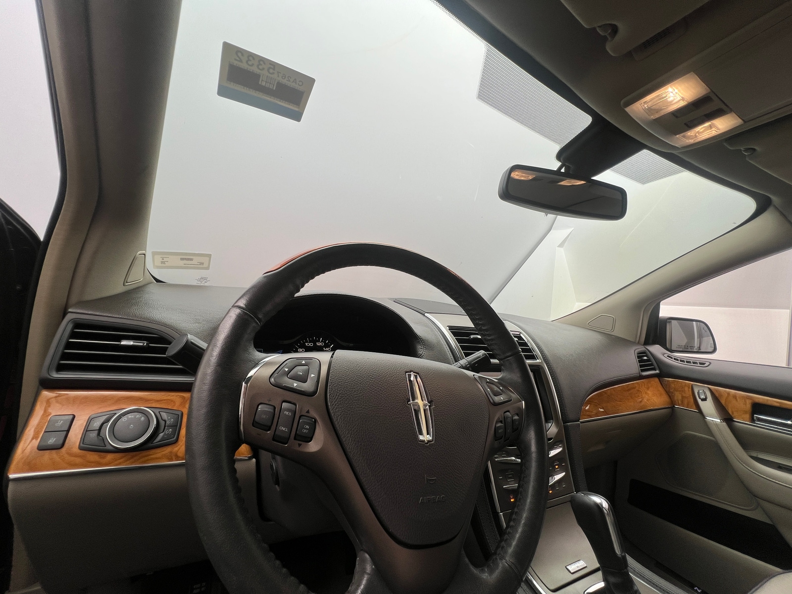 Thumbnail: 2015 Lincoln MKX - 2