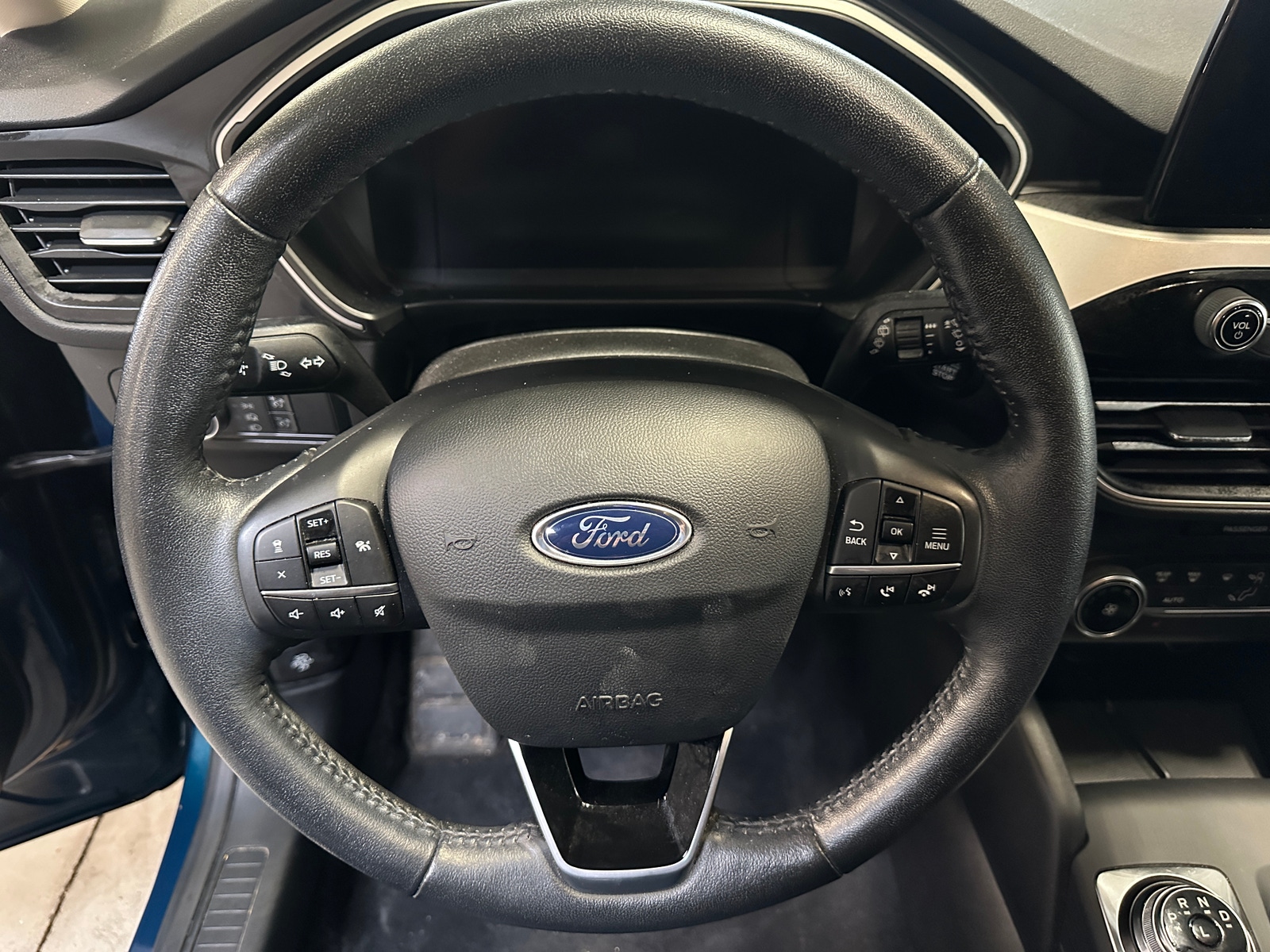 Thumbnail: 2020 Ford Escape - 5