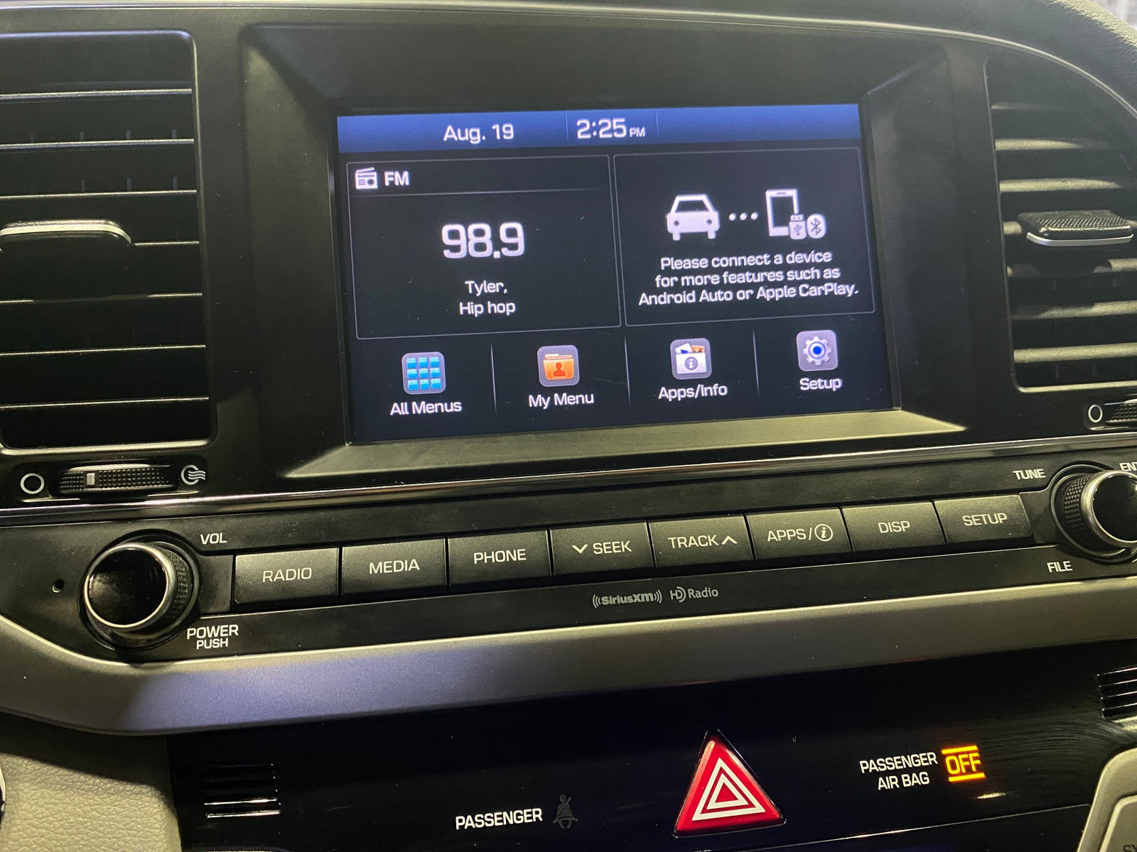 Thumbnail: 2018 Hyundai Elantra - 4