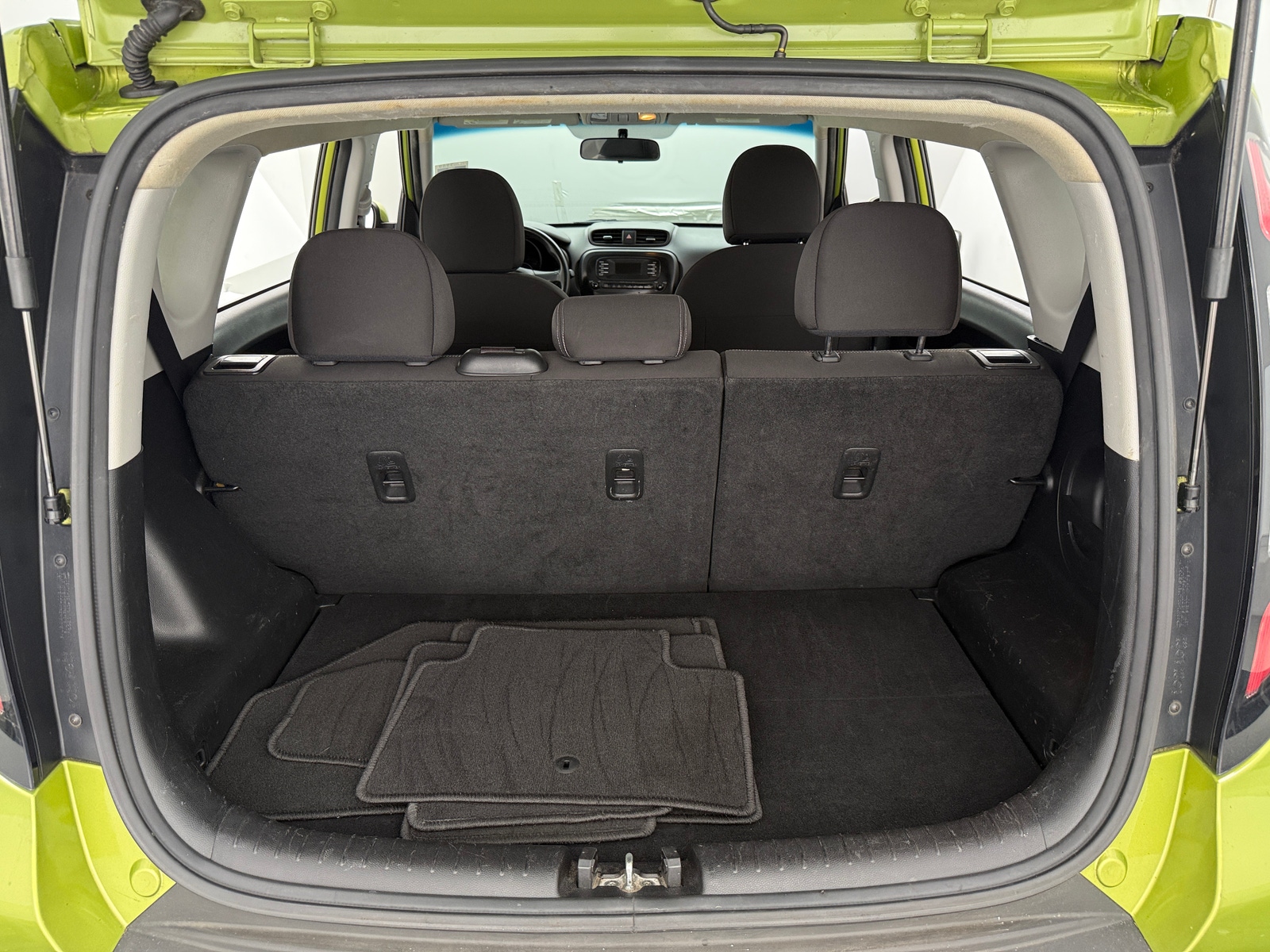 Thumbnail: 2016 Kia Soul - 7