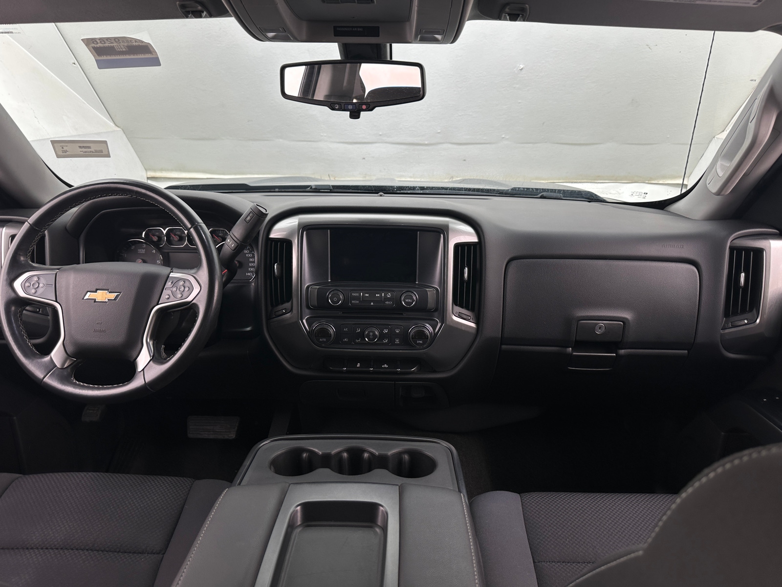Thumbnail: 2018 Chevrolet Silverado 1500 - 3