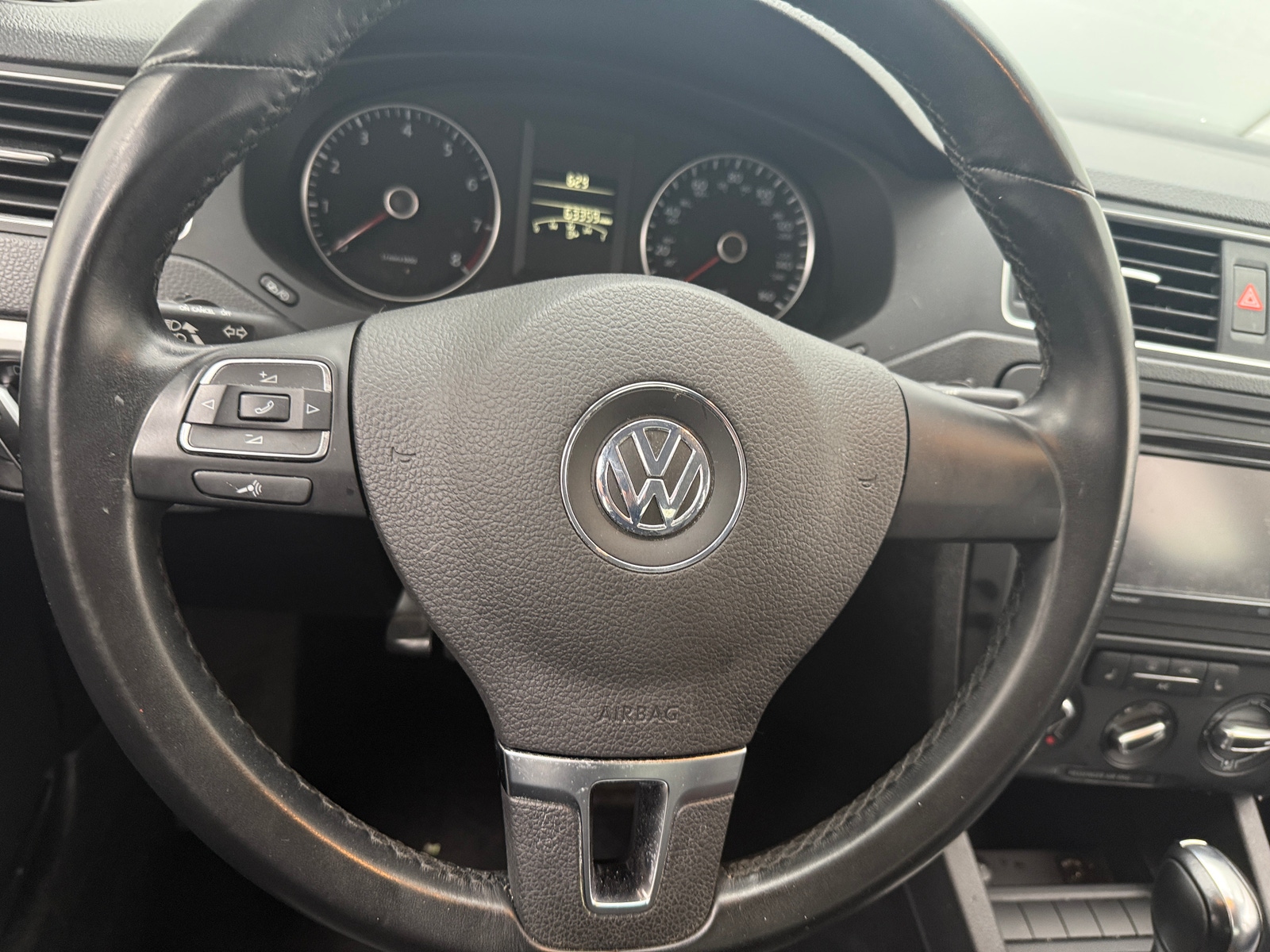 Thumbnail: 2013 Volkswagen Jetta - 4