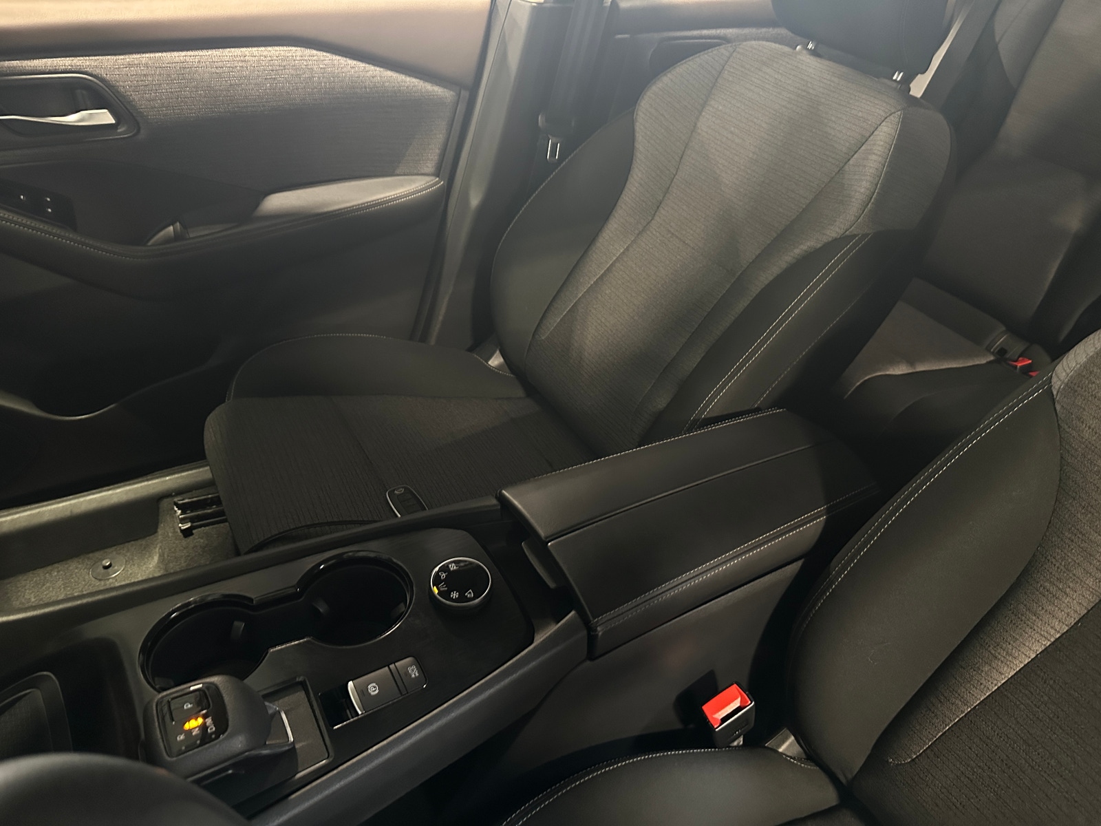 Thumbnail: 2023 Nissan Rogue - 2