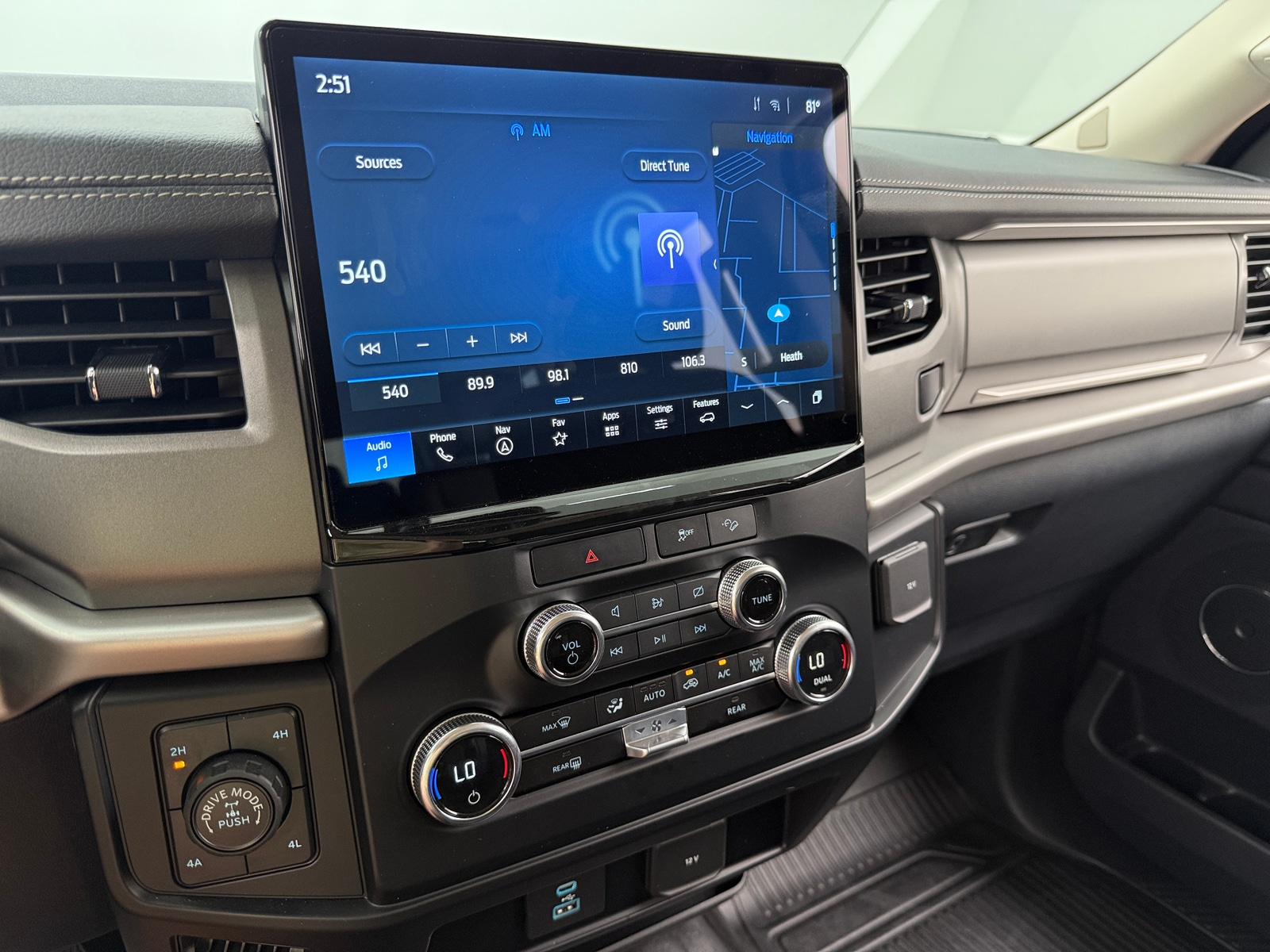 Thumbnail: 2023 Ford Expedition MAX - 4