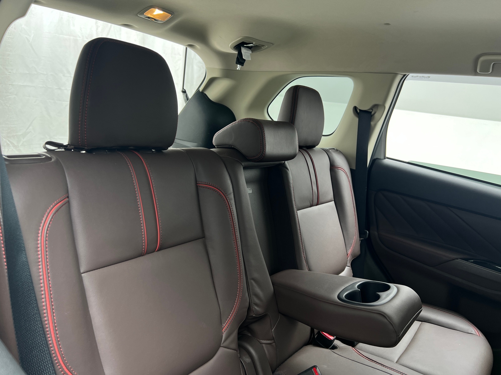 Thumbnail: 2018 Mitsubishi Outlander - 5