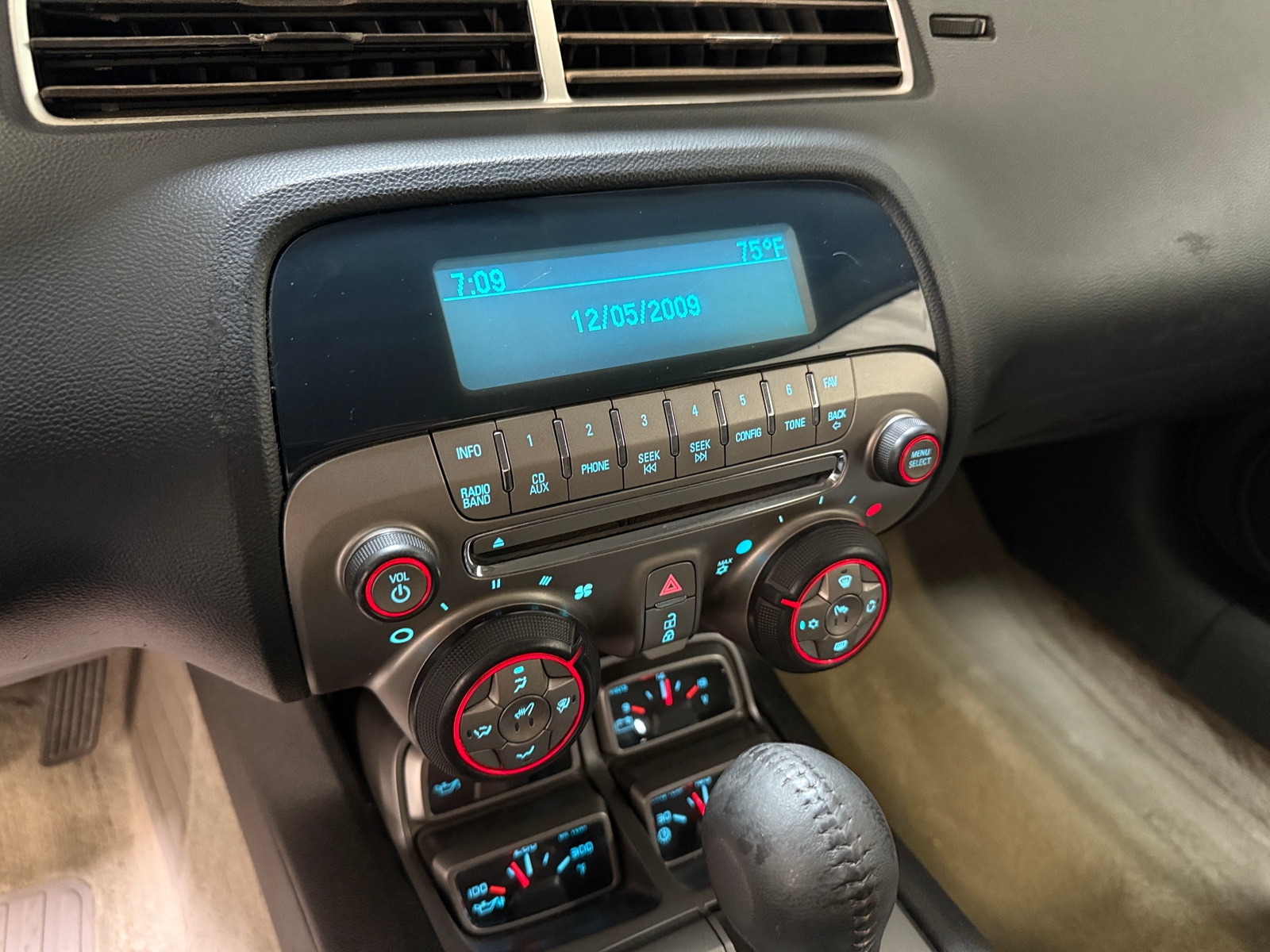Thumbnail: 2010 Chevrolet Camaro - 2