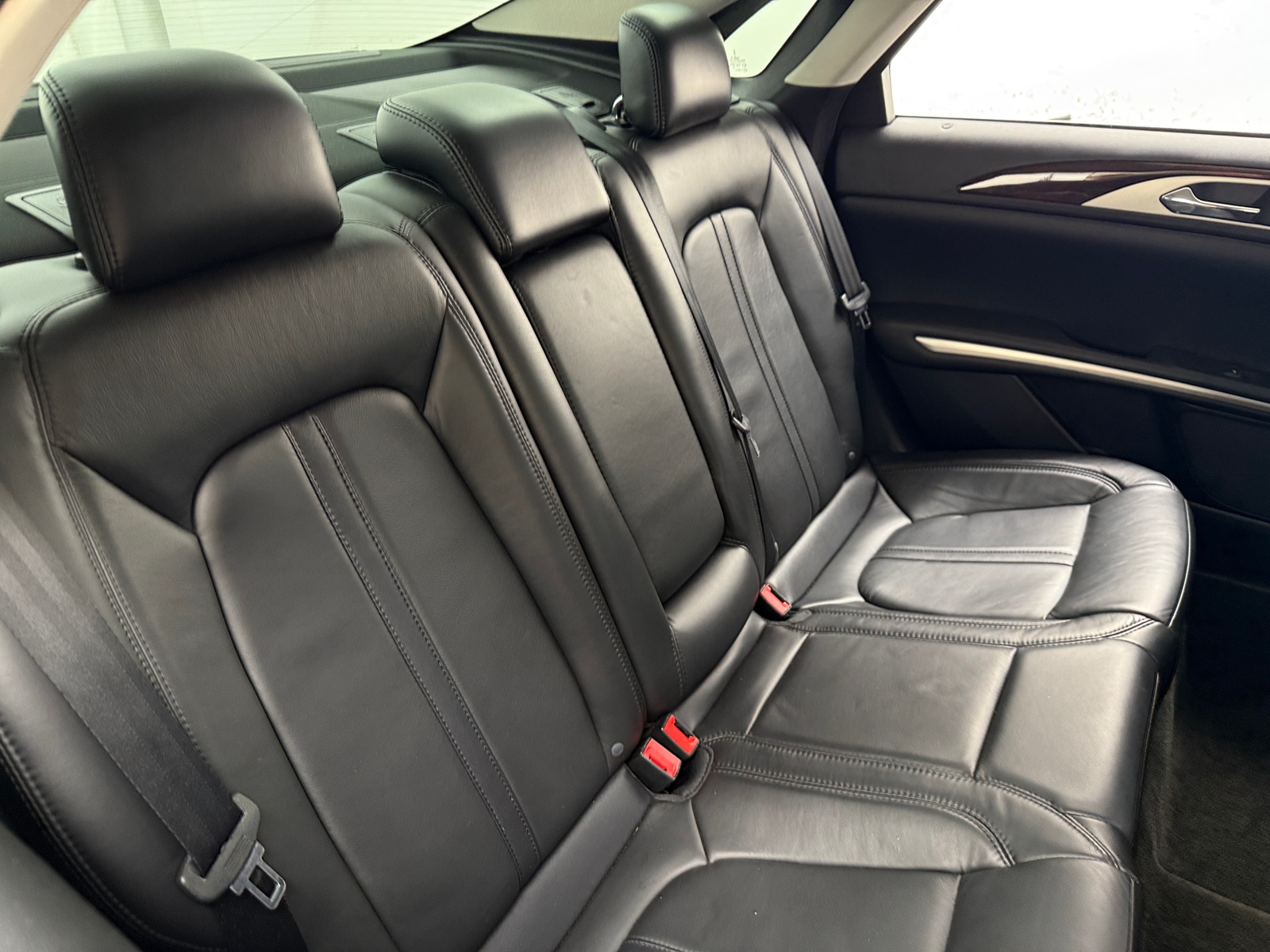 Thumbnail: 2016 Lincoln MKZ - 5