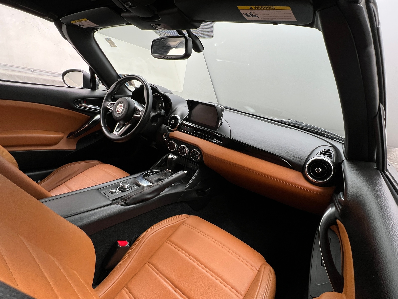 Thumbnail: 2018 Fiat 124 Spider - 2