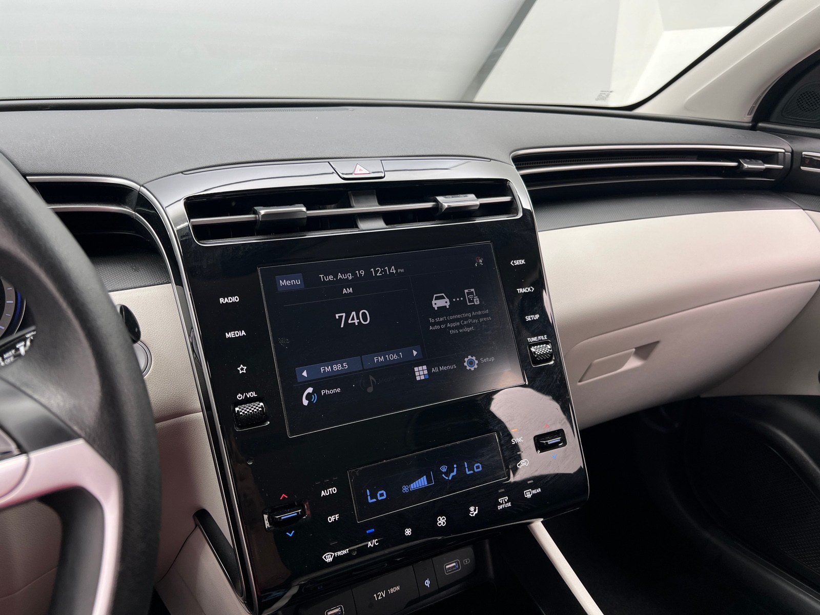 Thumbnail: 2024 Hyundai Tucson - 4
