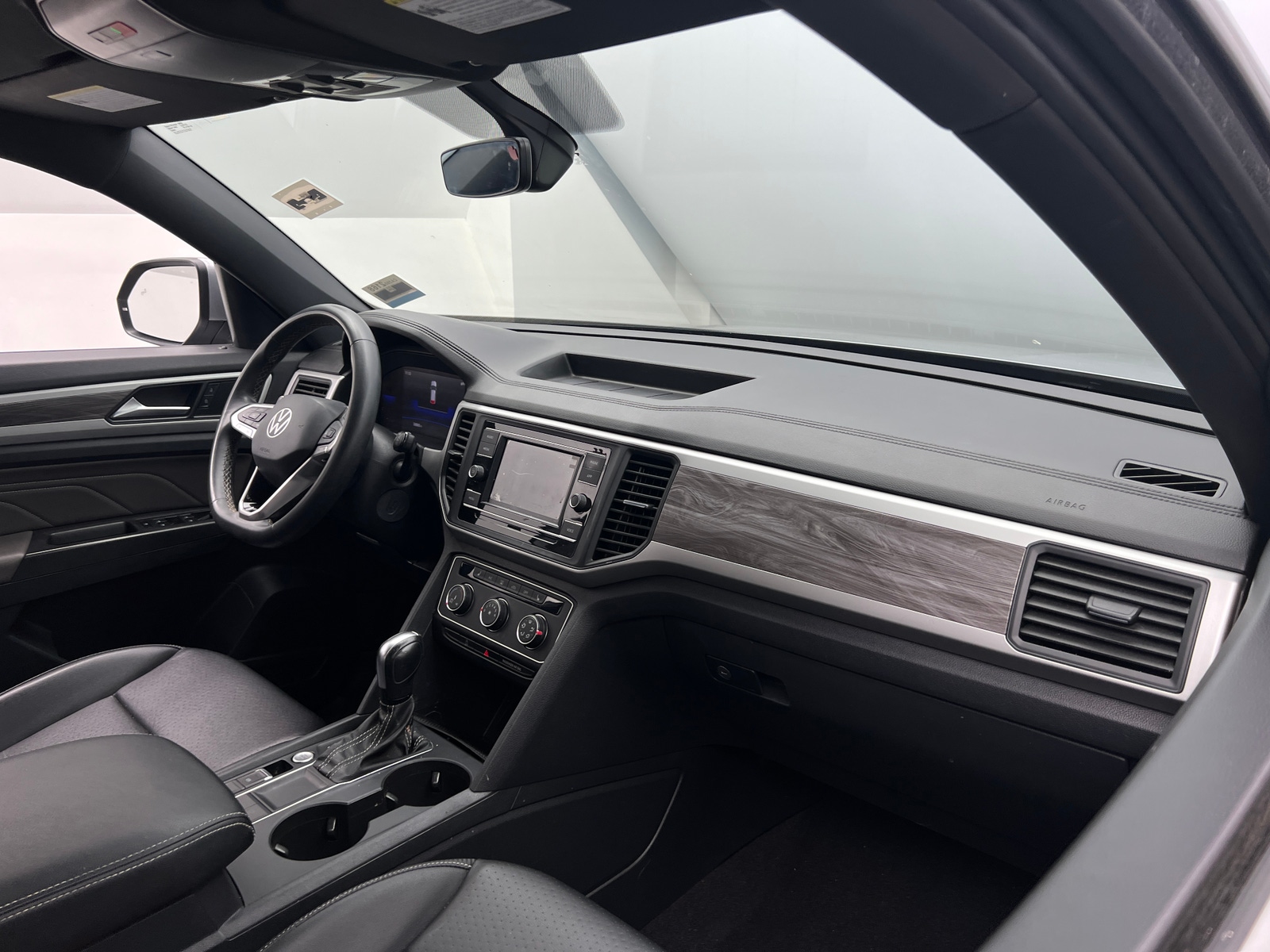 Thumbnail: 2022 Volkswagen Atlas - 2