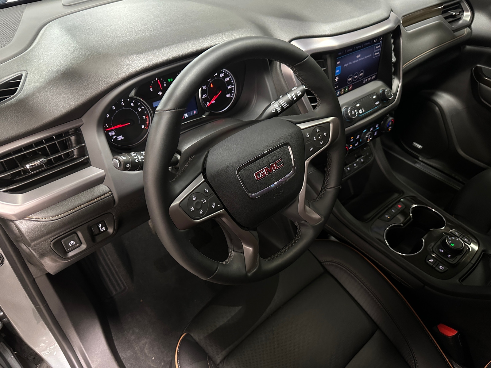 Thumbnail: 2023 GMC Acadia - 2