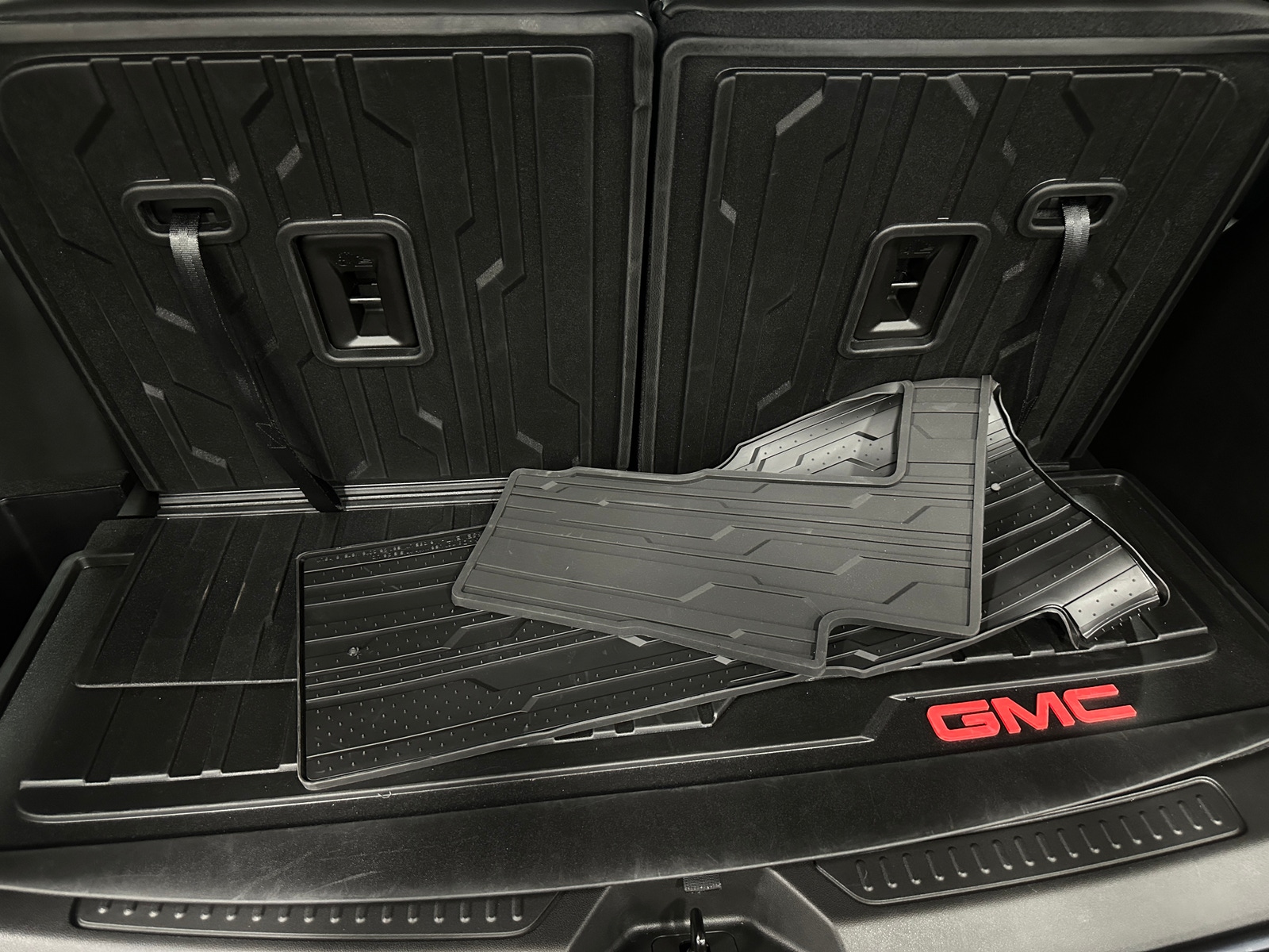 Thumbnail: 2023 GMC Acadia - 6