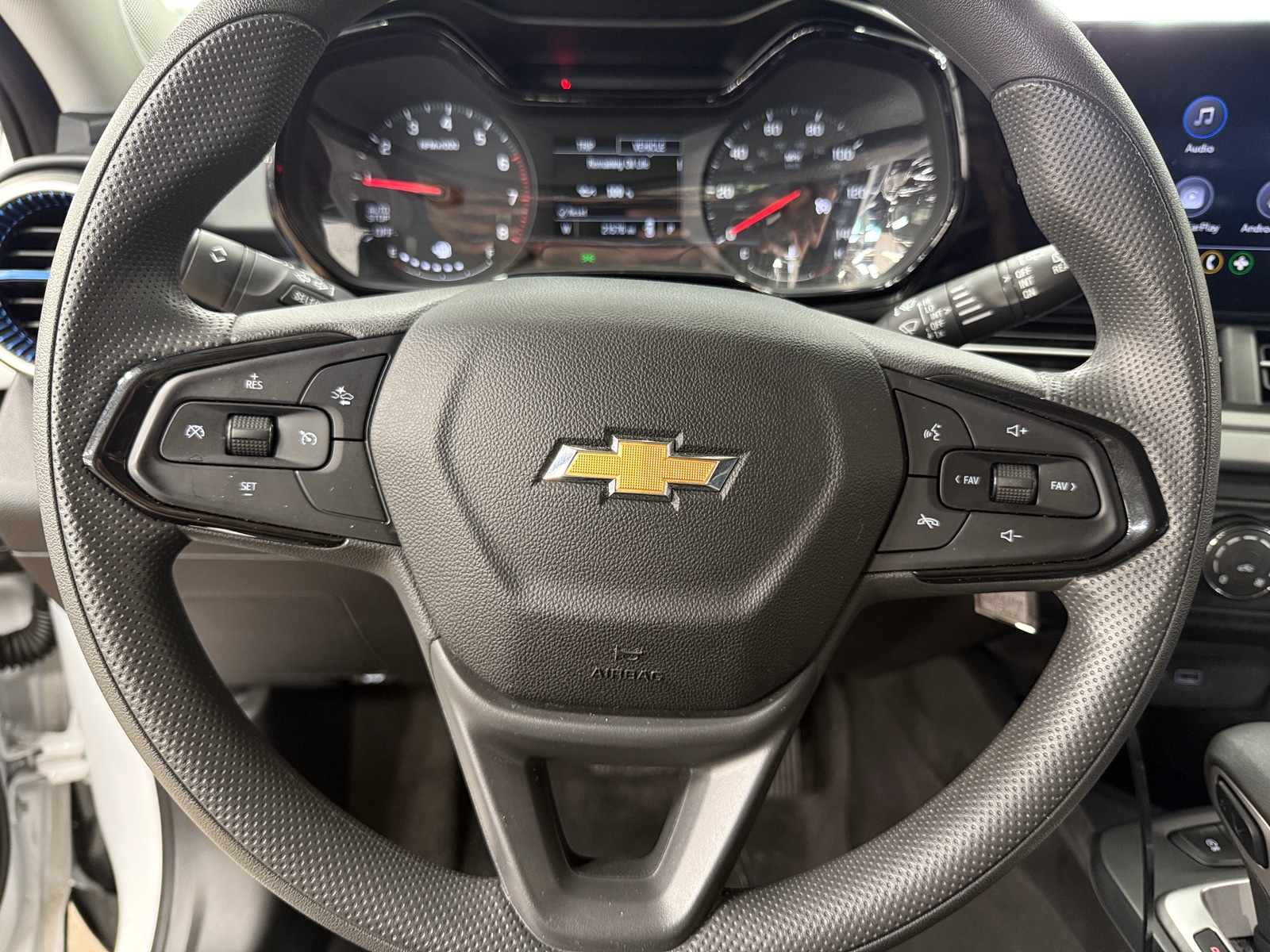 Thumbnail: 2025 Chevrolet Trax - 5