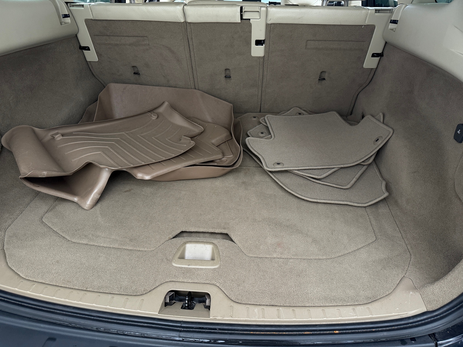 Thumbnail: 2012 Volvo XC60 - 6