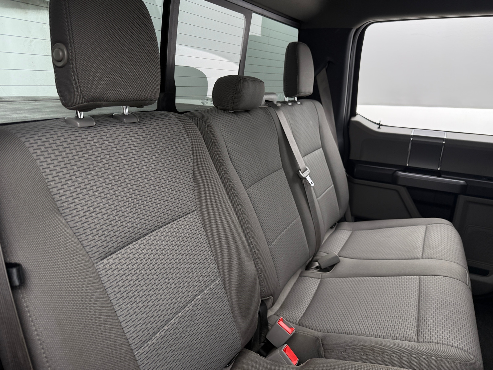 Thumbnail: 2019 Ford Econoline - 6