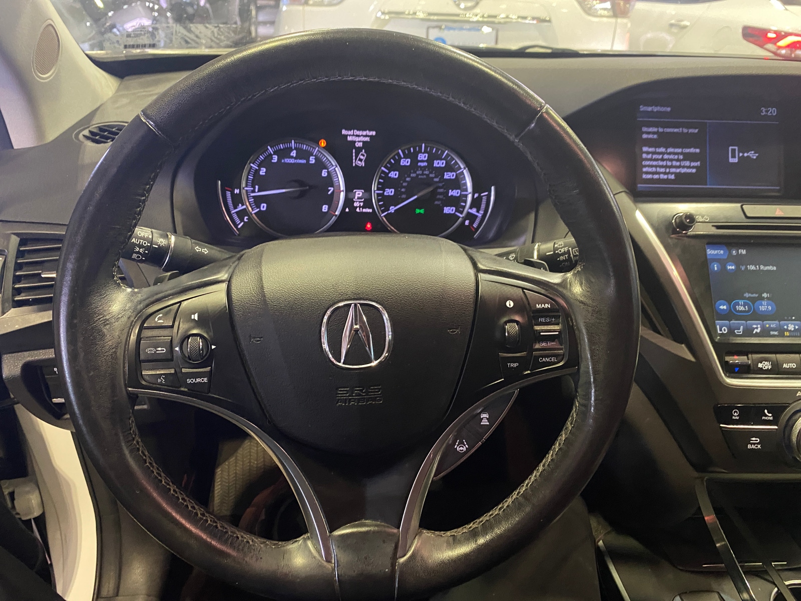 Thumbnail: 2018 Acura MDX - 4