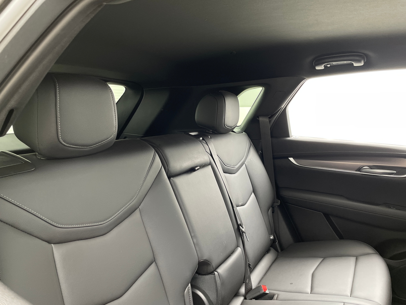Thumbnail: 2024 Cadillac XT5 - 5