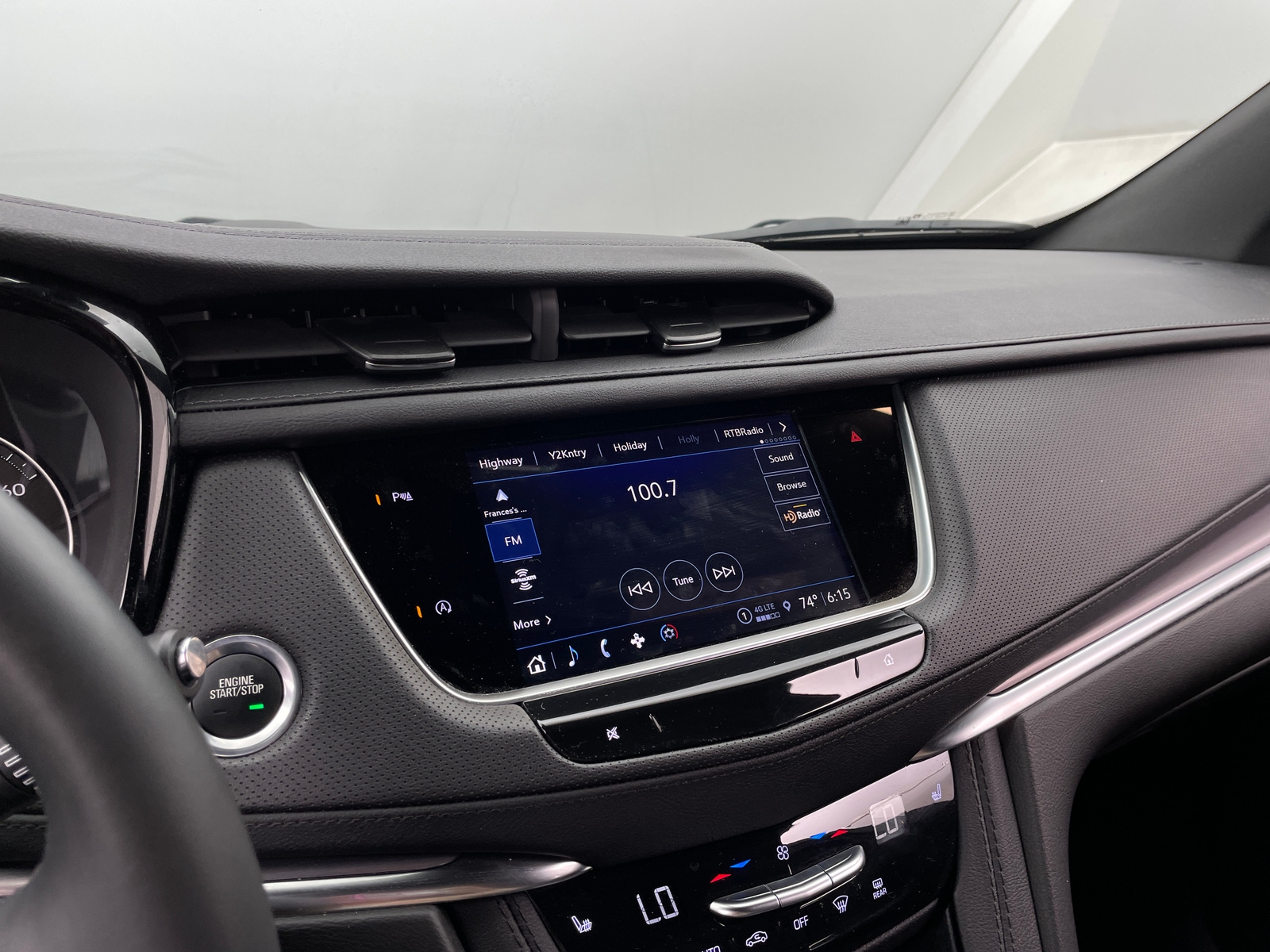 Thumbnail: 2024 Cadillac XT5 - 3