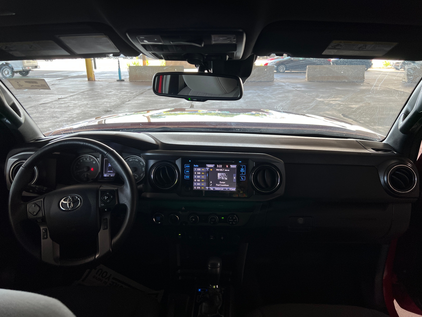 Thumbnail: 2019 Toyota Tacoma - 3