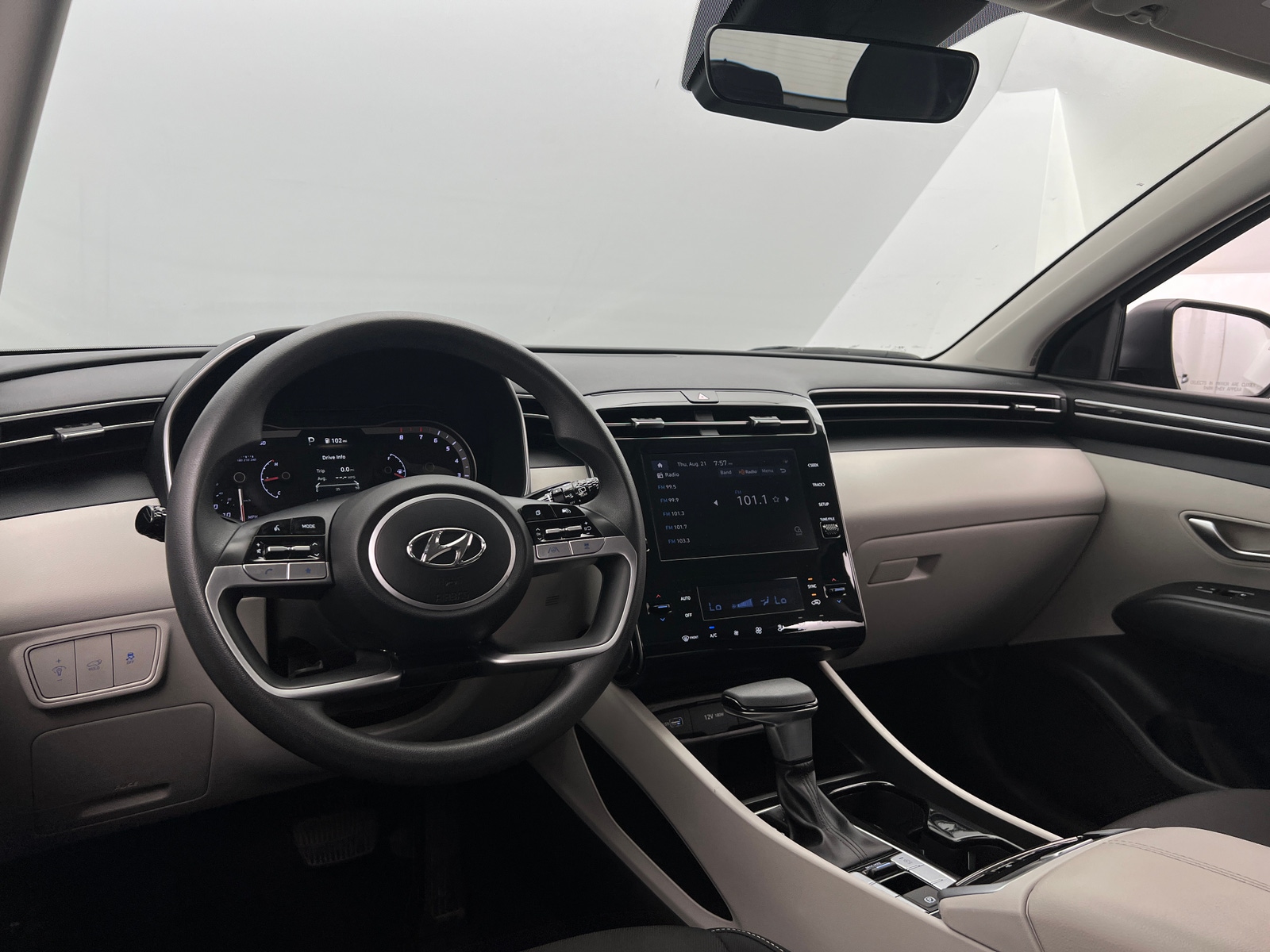 Thumbnail: 2024 Hyundai Tucson - 3