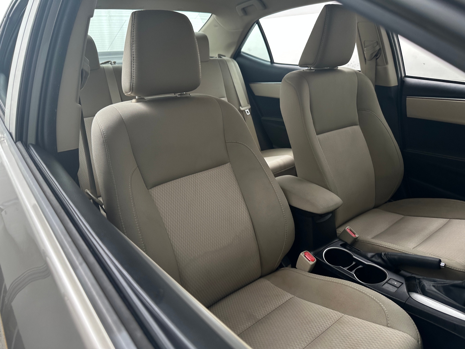 Thumbnail: 2015 Toyota Corolla - 2