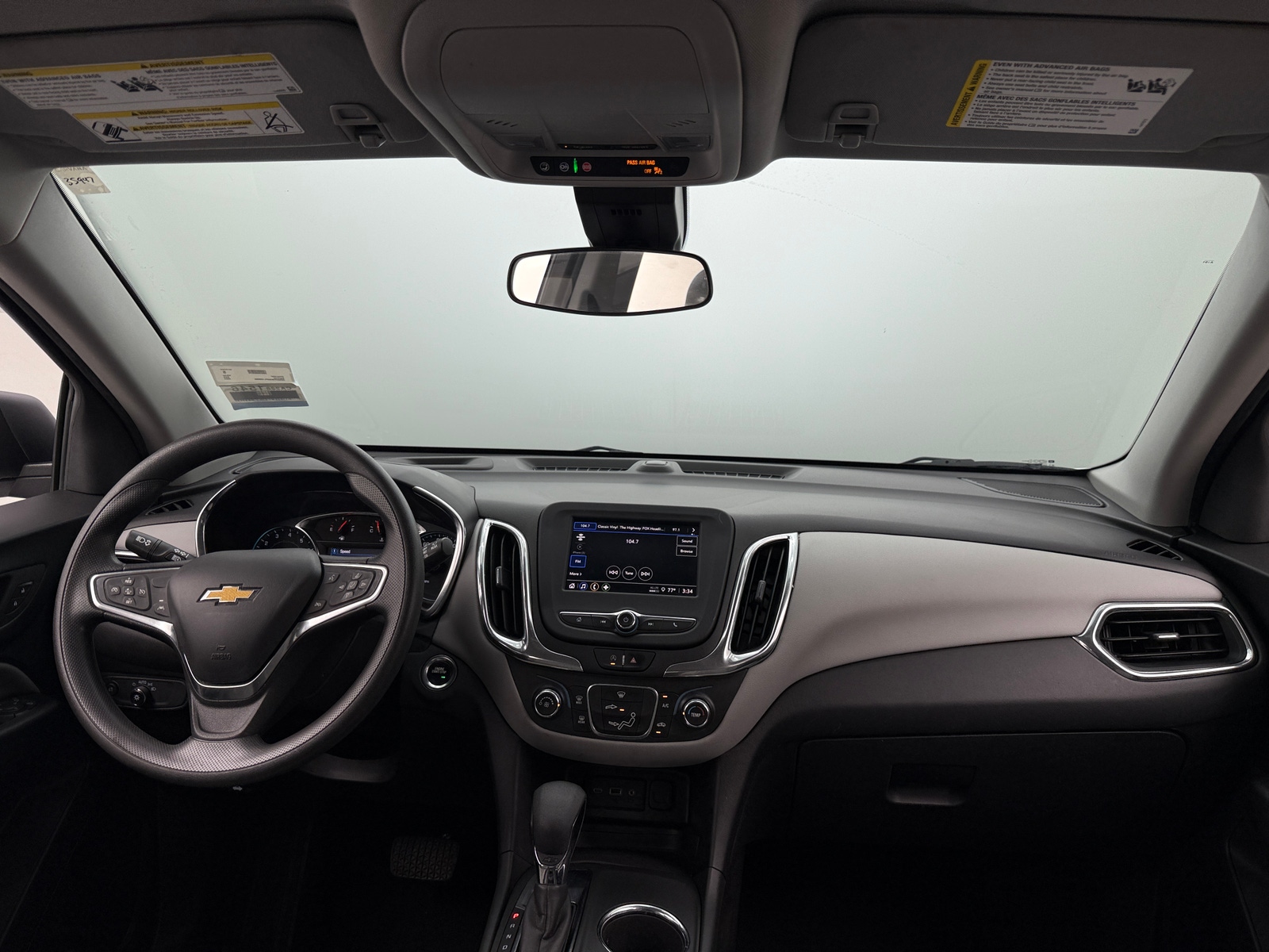 Thumbnail: 2023 Chevrolet Equinox - 3