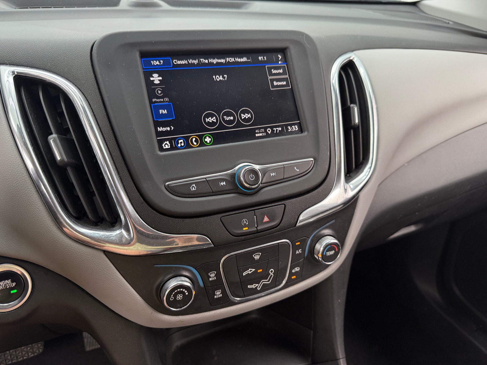 Thumbnail: 2023 Chevrolet Equinox - 4