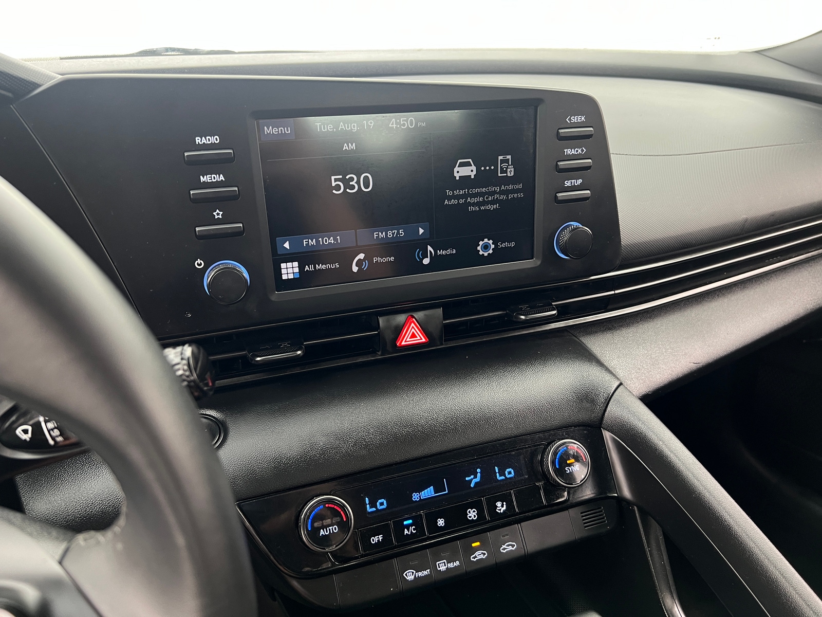 Thumbnail: 2025 Hyundai Elantra - 4