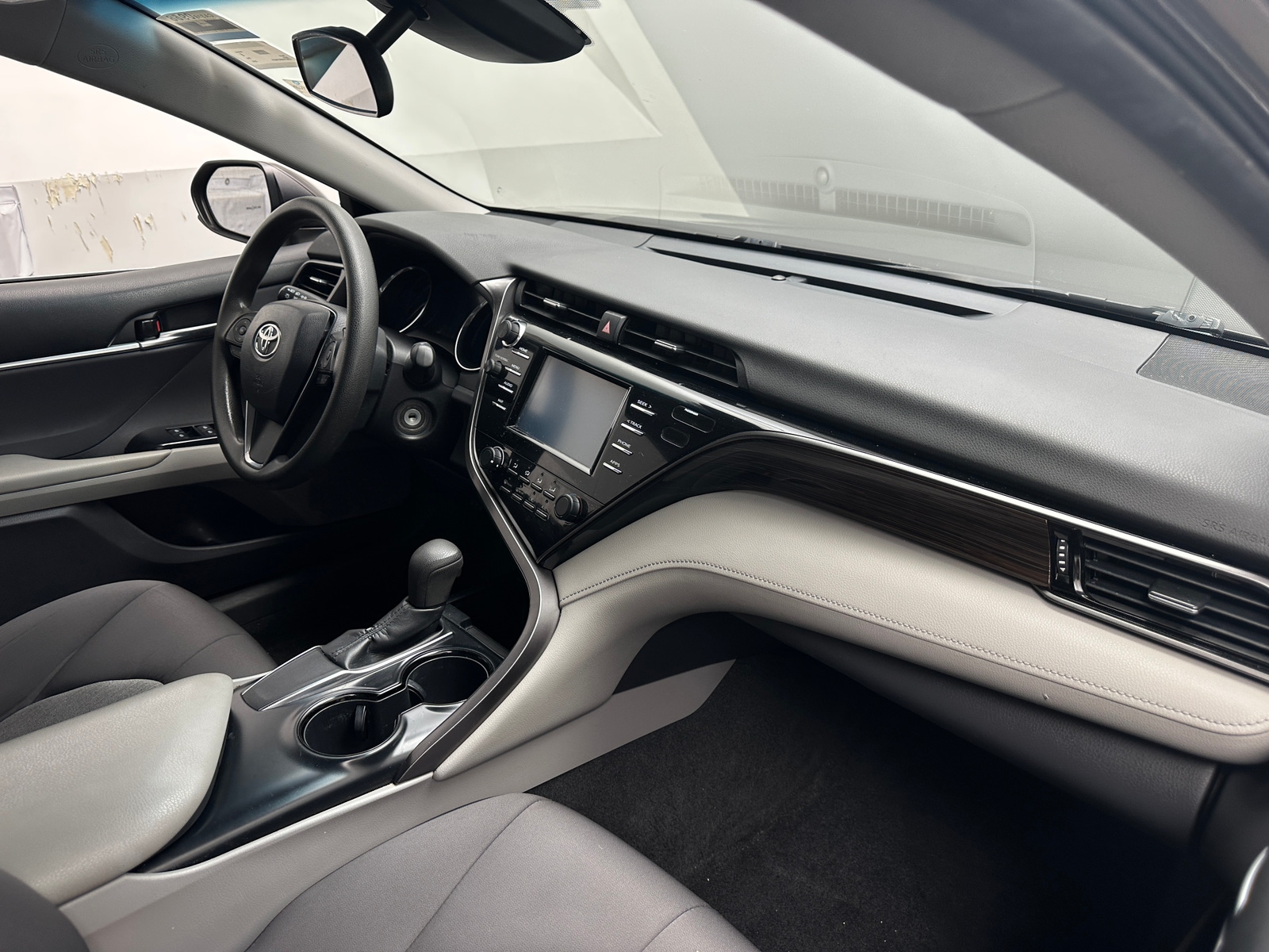 Thumbnail: 2019 Toyota Camry - 3