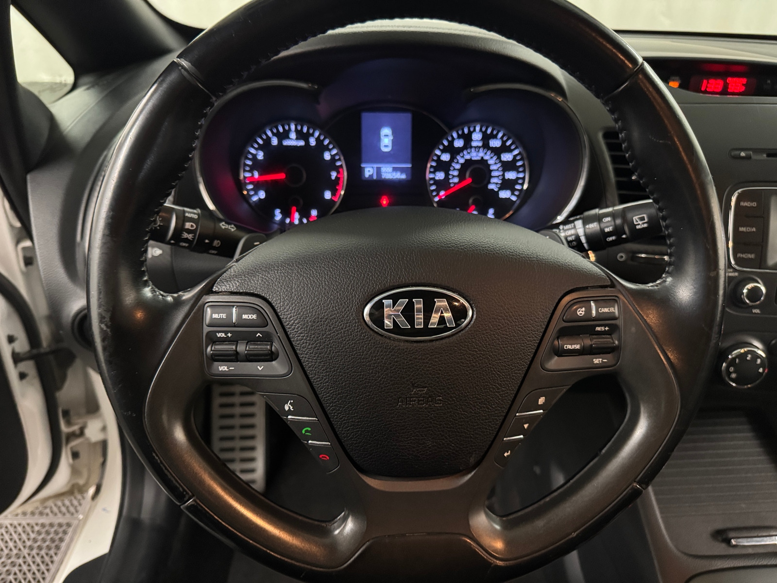 Thumbnail: 2016 Kia Forte - 5