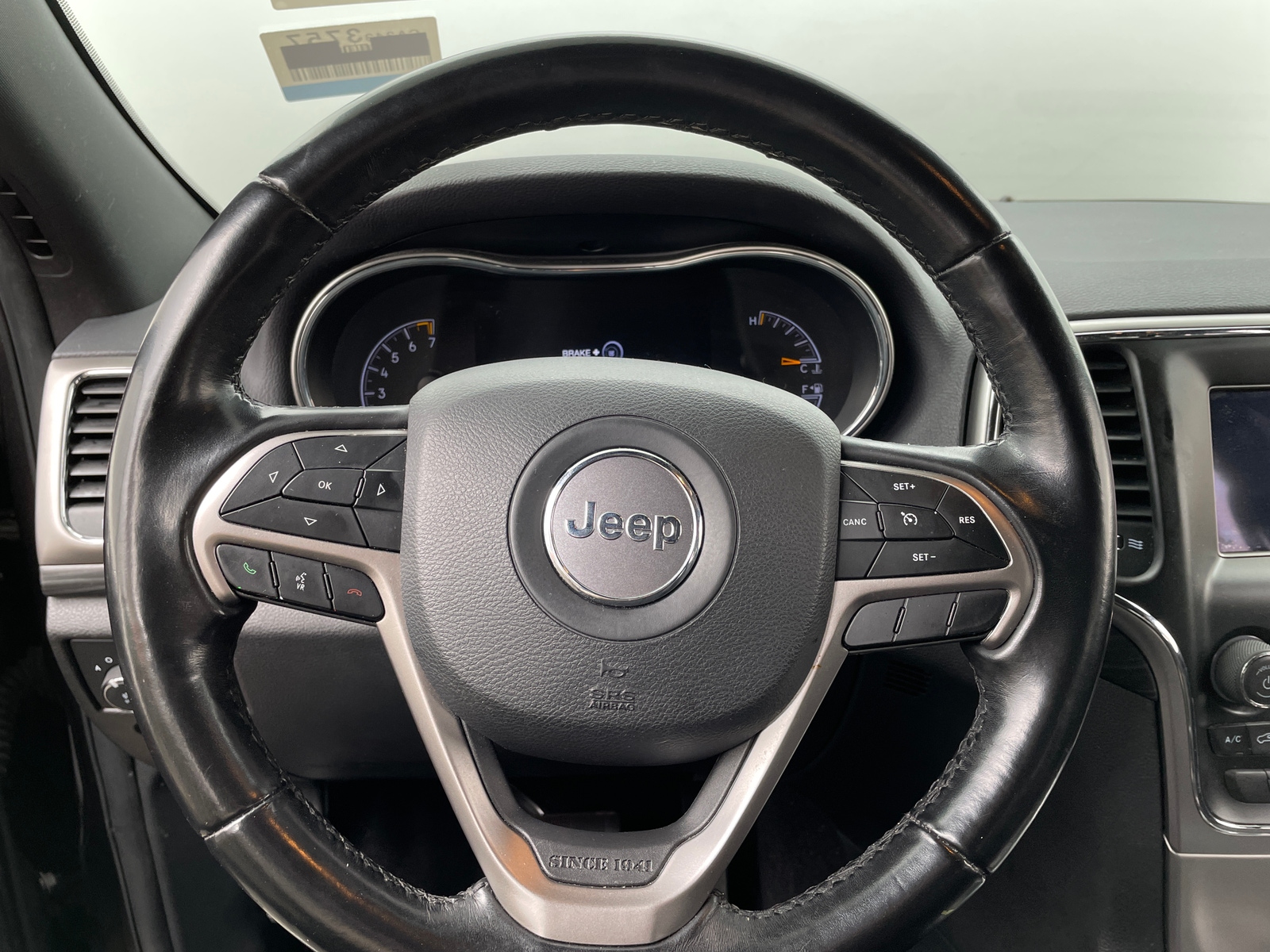 Thumbnail: 2020 Jeep Grand Cherokee - 5