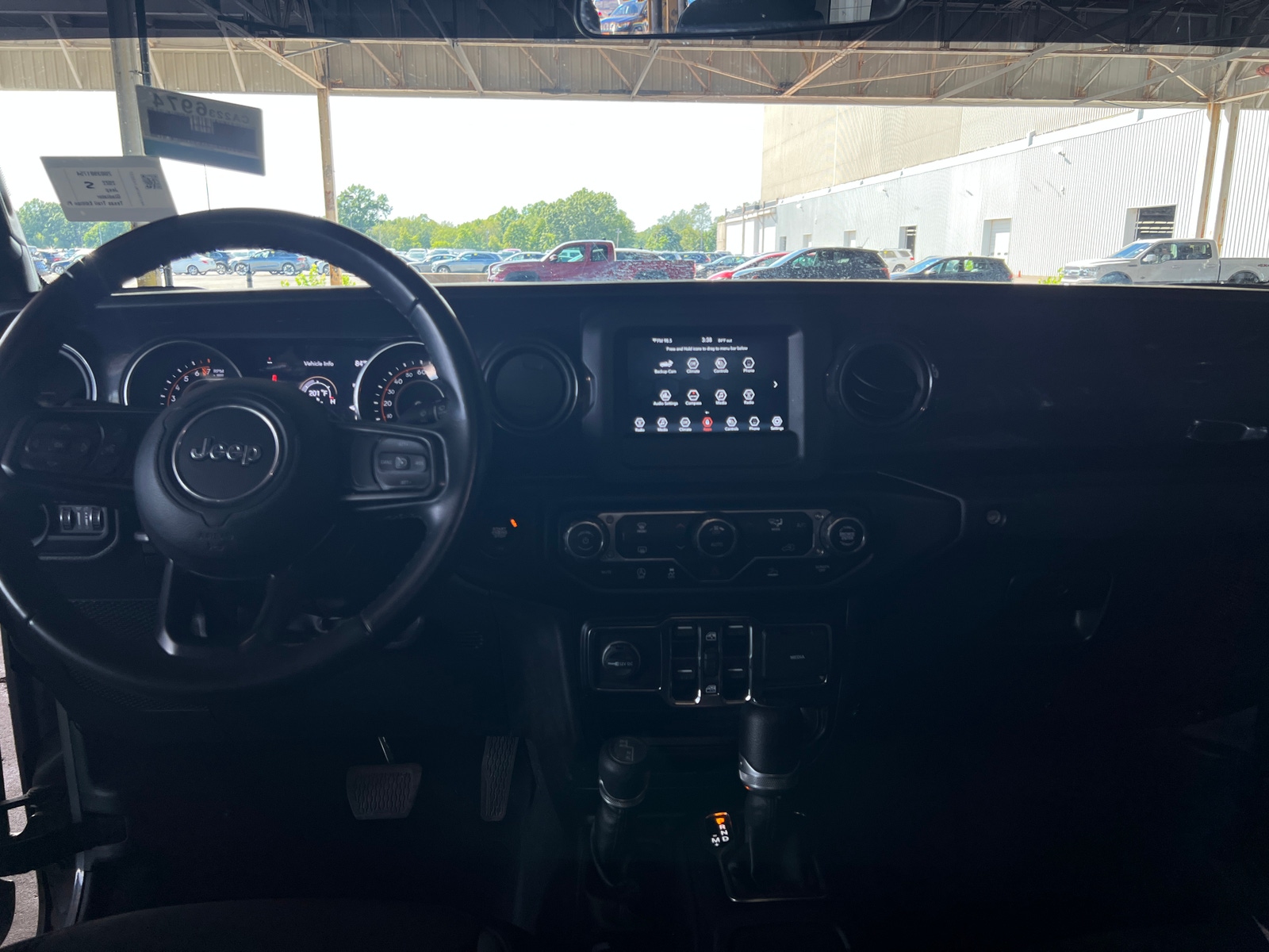Thumbnail: 2022 Jeep Gladiator - 3