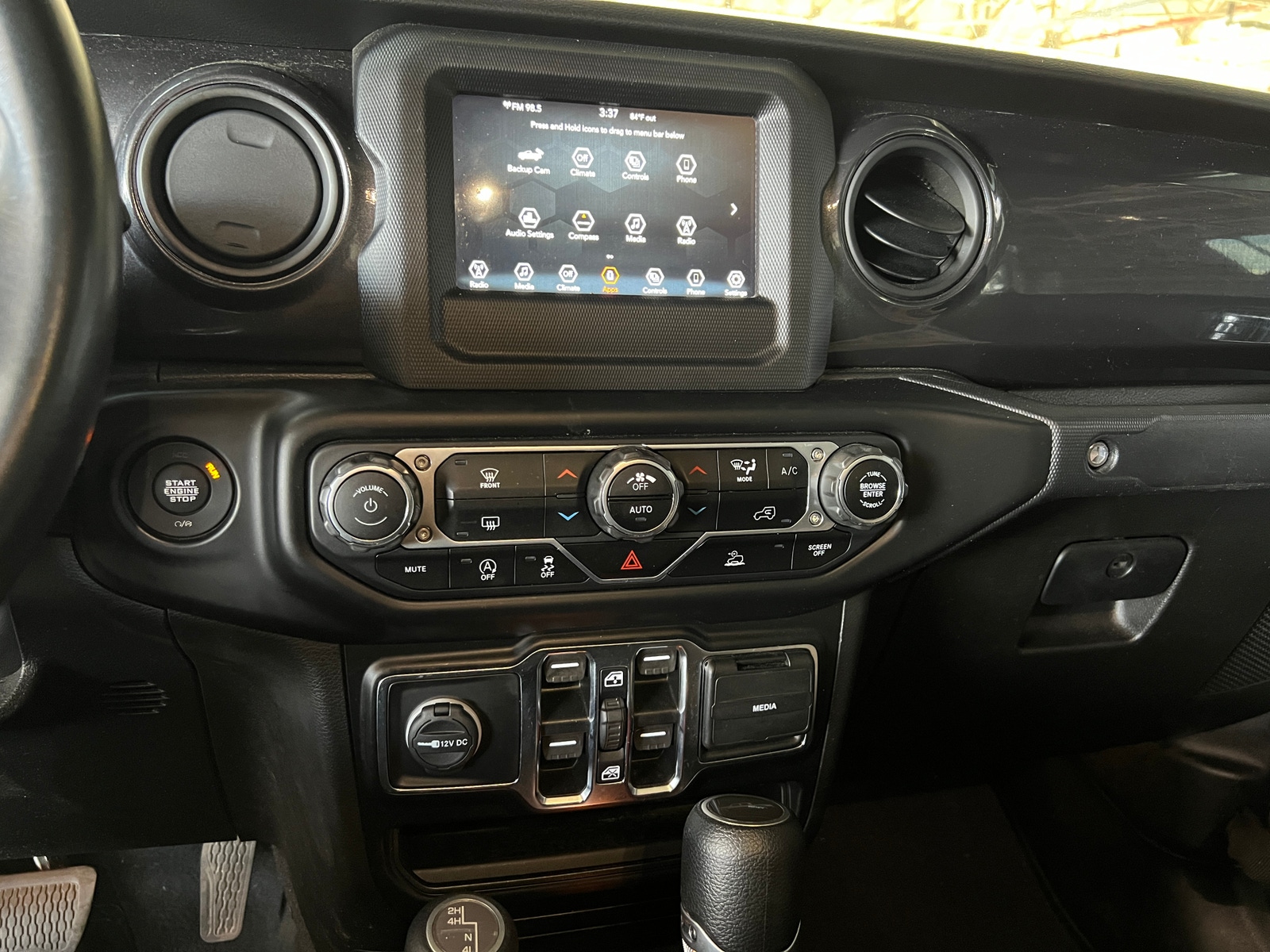 Thumbnail: 2022 Jeep Gladiator - 4