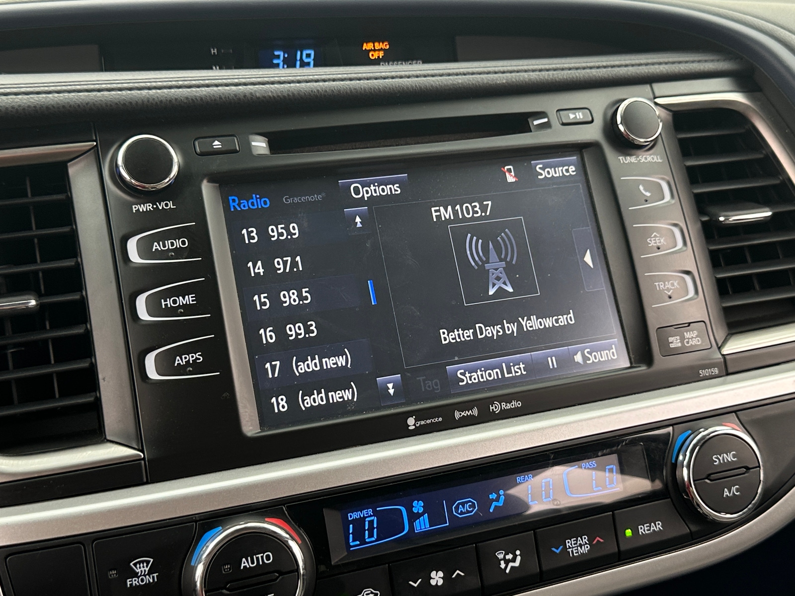 Thumbnail: 2016 Toyota Highlander - 3