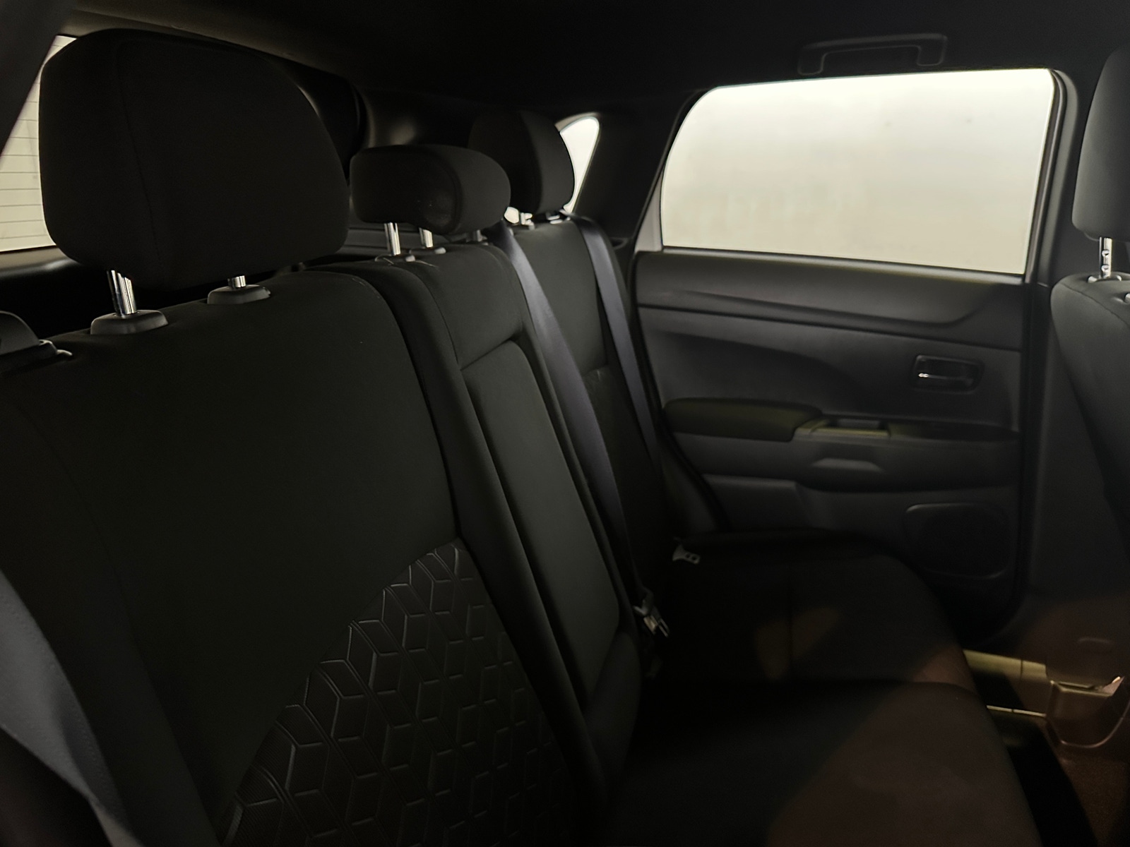 Thumbnail: 2021 Mitsubishi Outlander Sport - 6