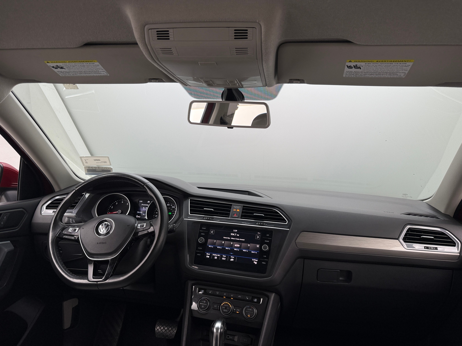 Thumbnail: 2019 Volkswagen Tiguan - 2
