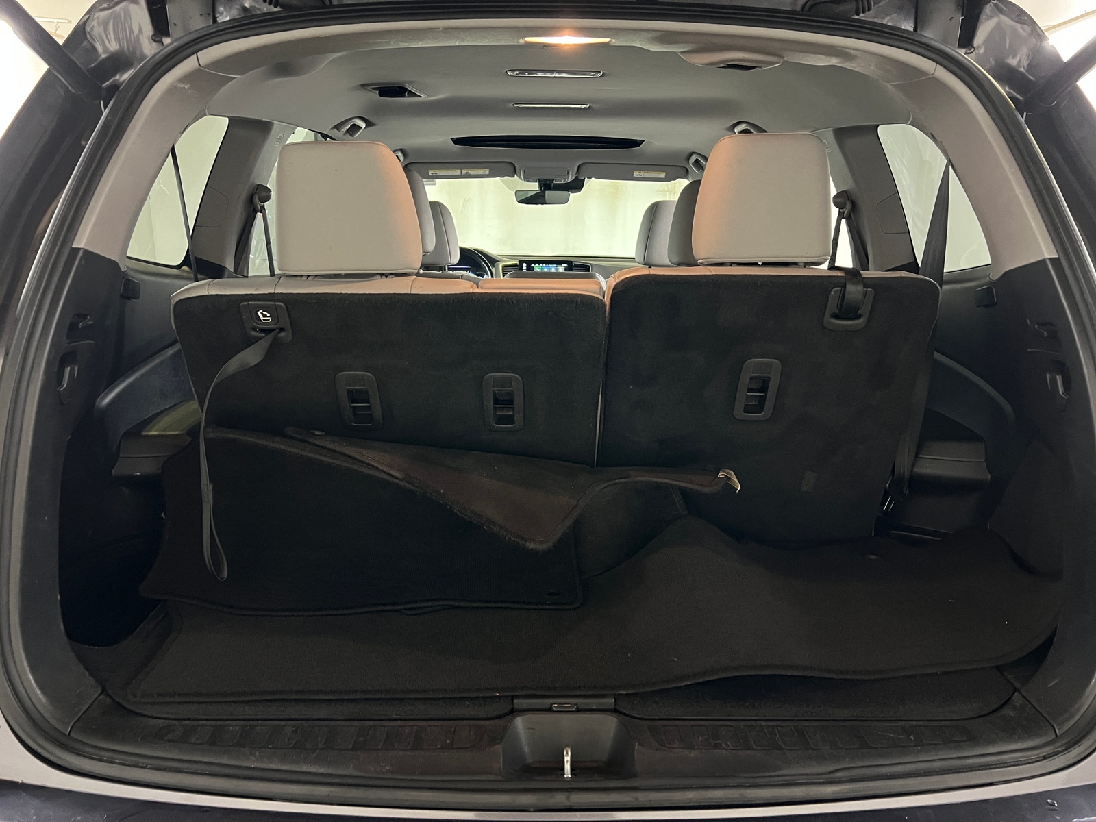 Thumbnail: 2019 Honda Pilot - 6