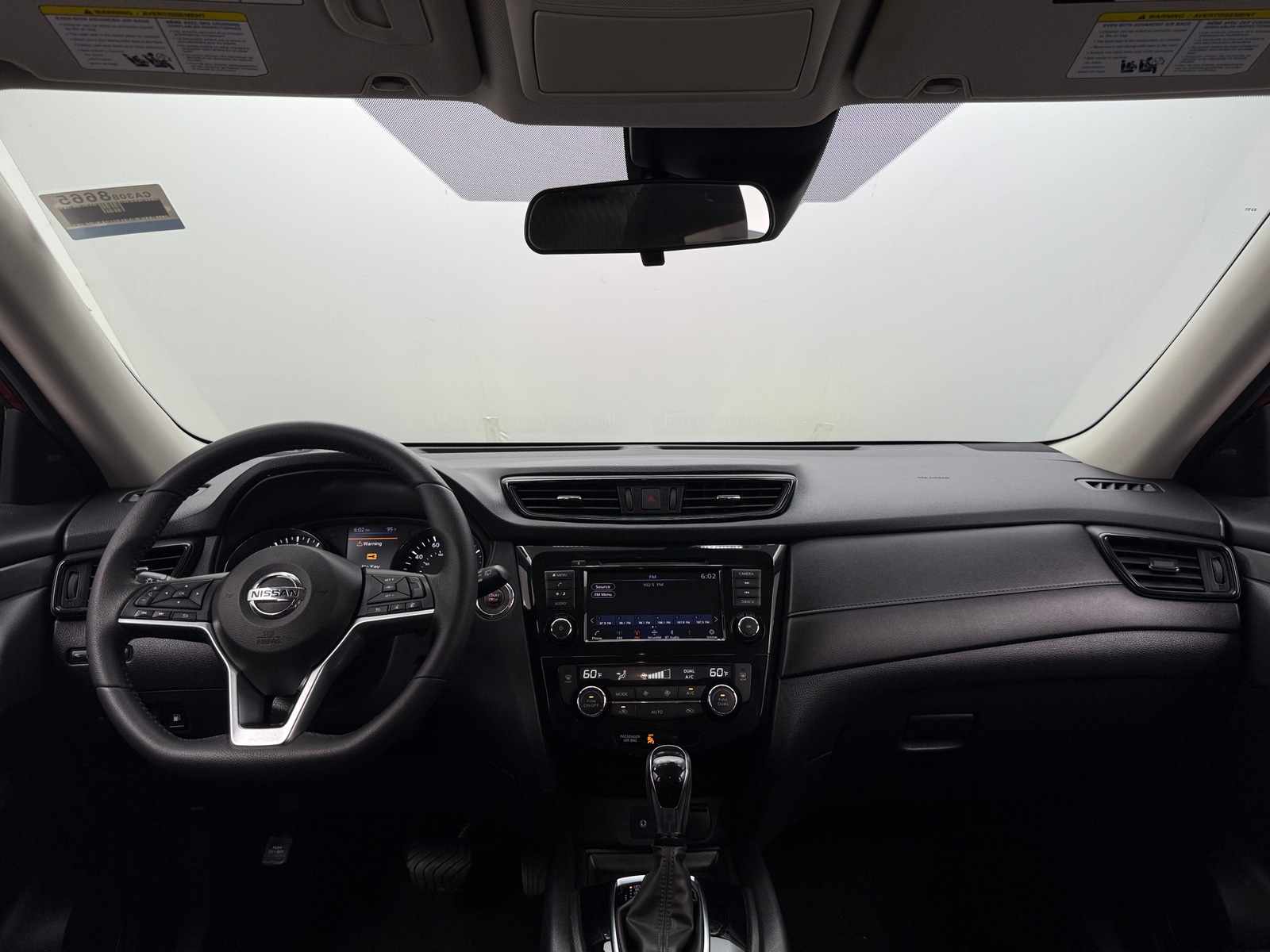 Thumbnail: 2019 Nissan Rogue - 3