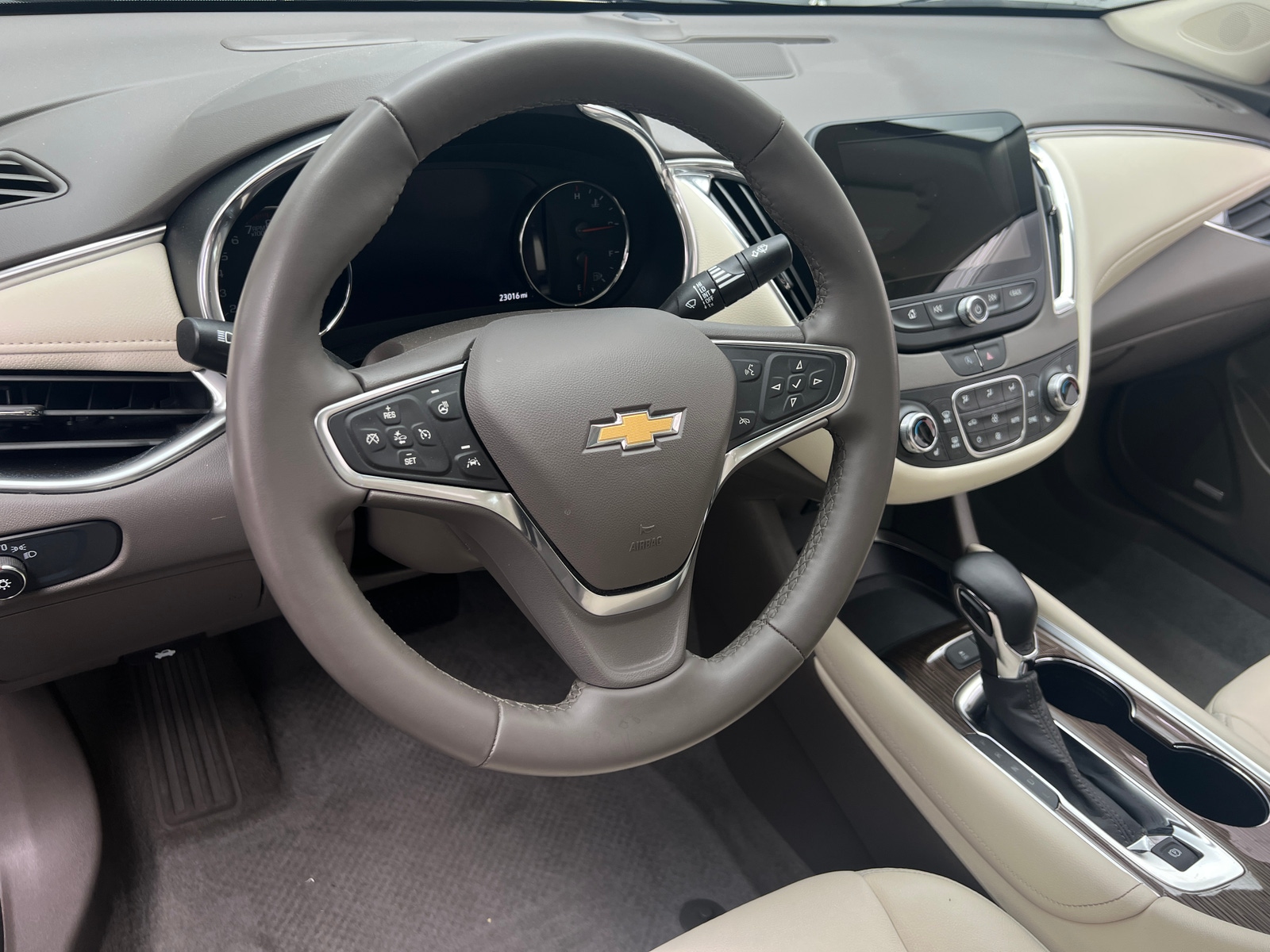 Thumbnail: 2024 Chevrolet Malibu - 4