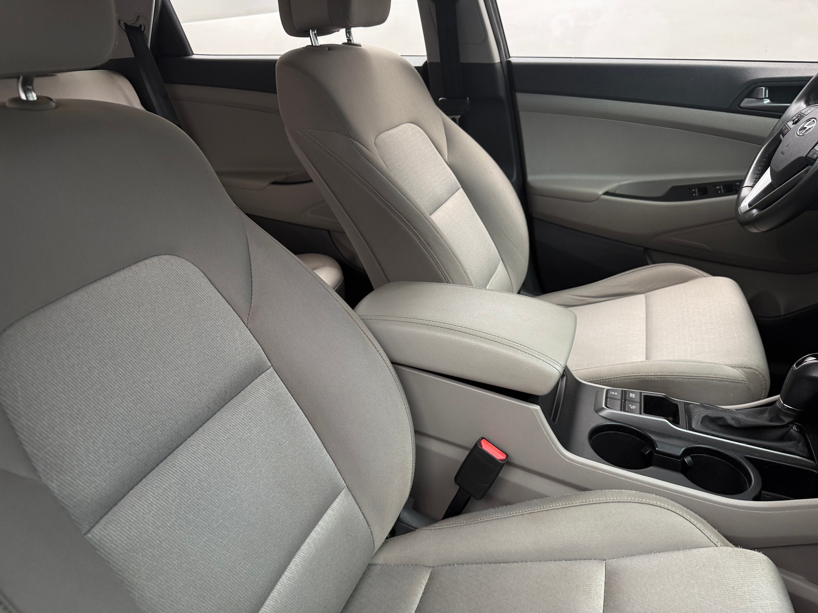 Thumbnail: 2016 Hyundai Tucson - 2