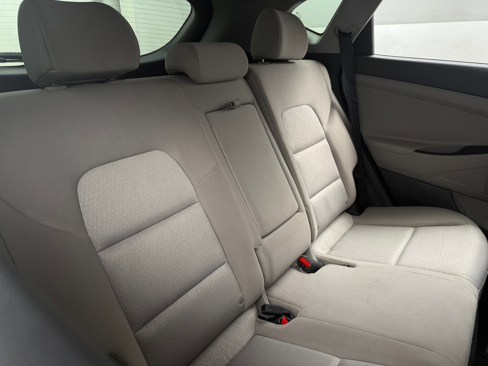 Thumbnail: 2016 Hyundai Tucson - 6