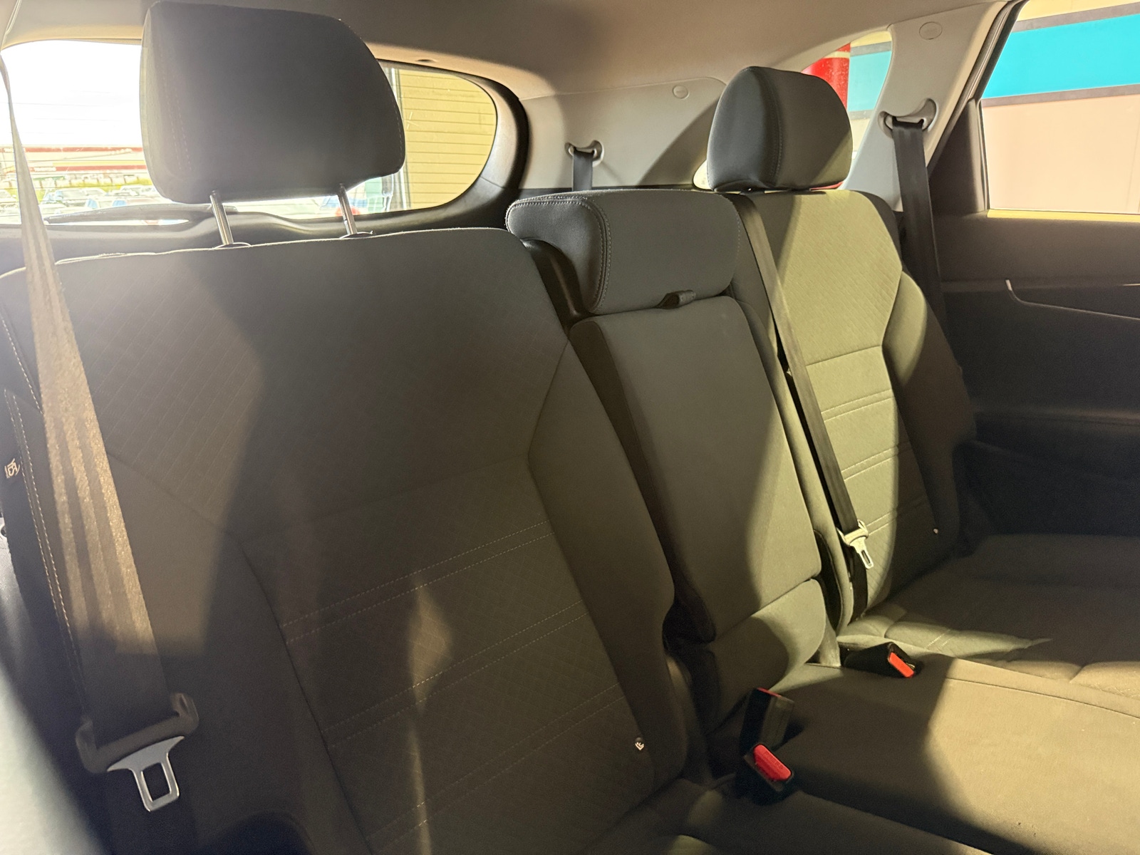 Thumbnail: 2017 Kia Sorento - 6