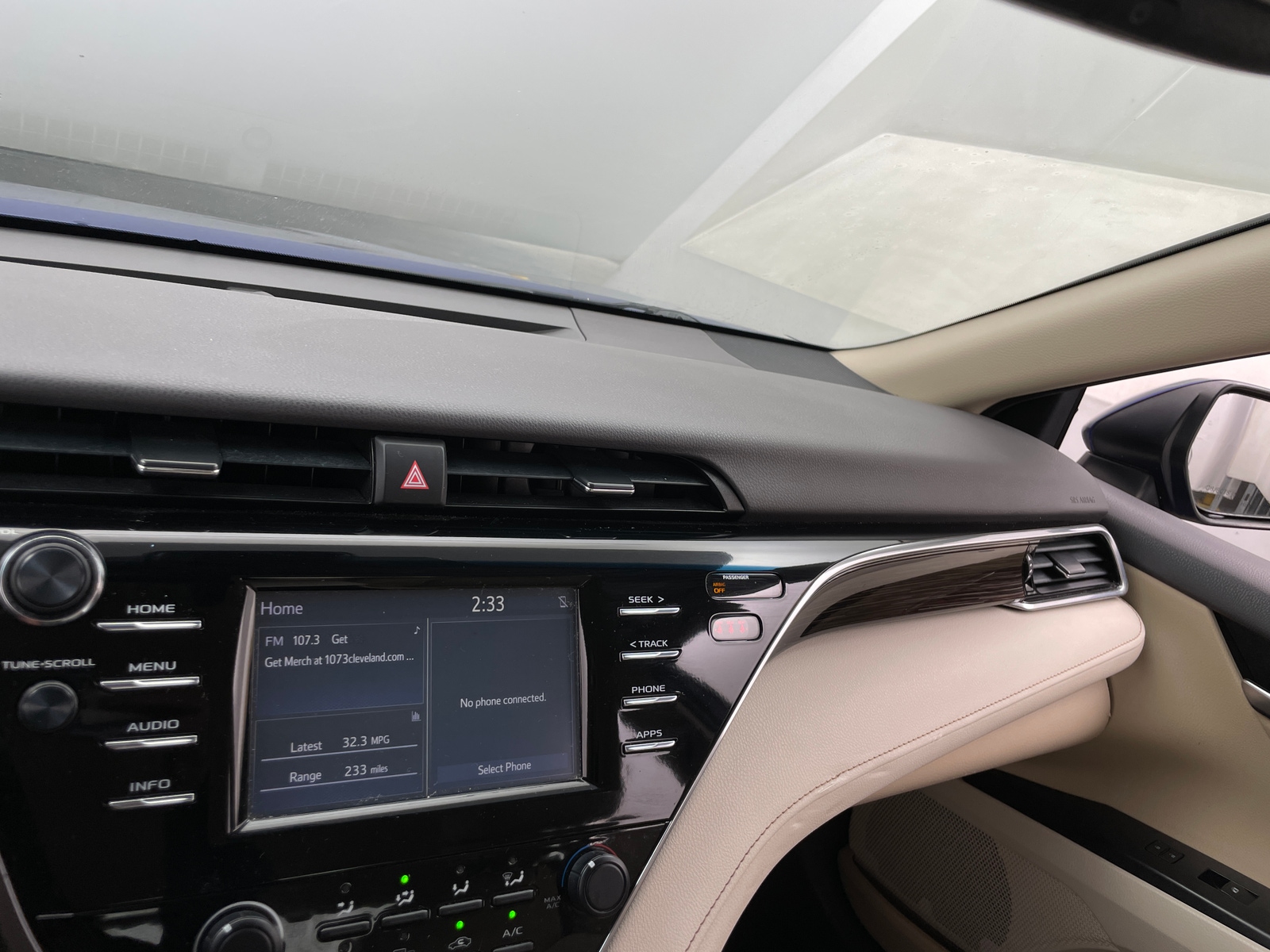 Thumbnail: 2018 Toyota Camry - 4