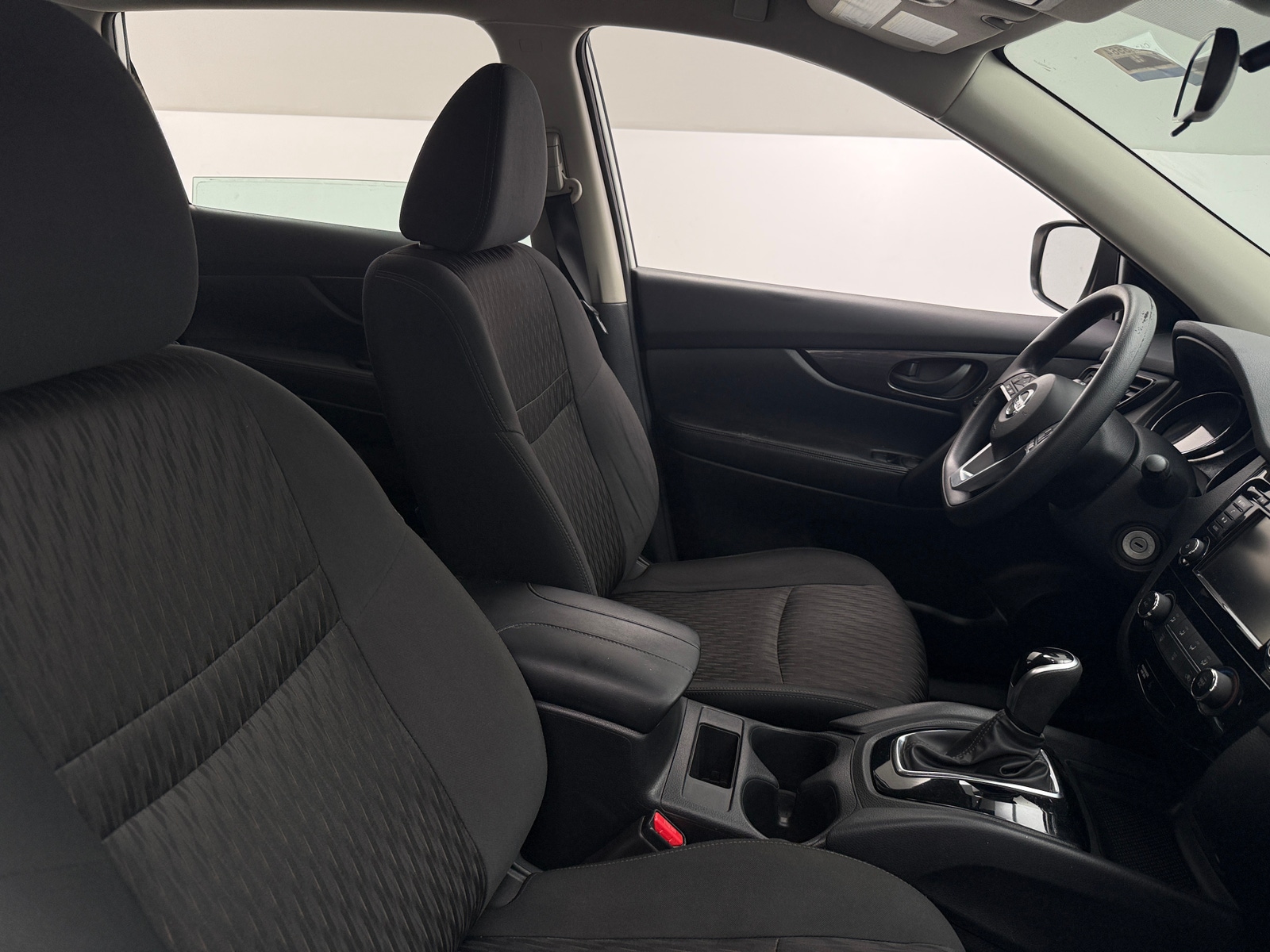 Thumbnail: 2020 Nissan Rogue - 2