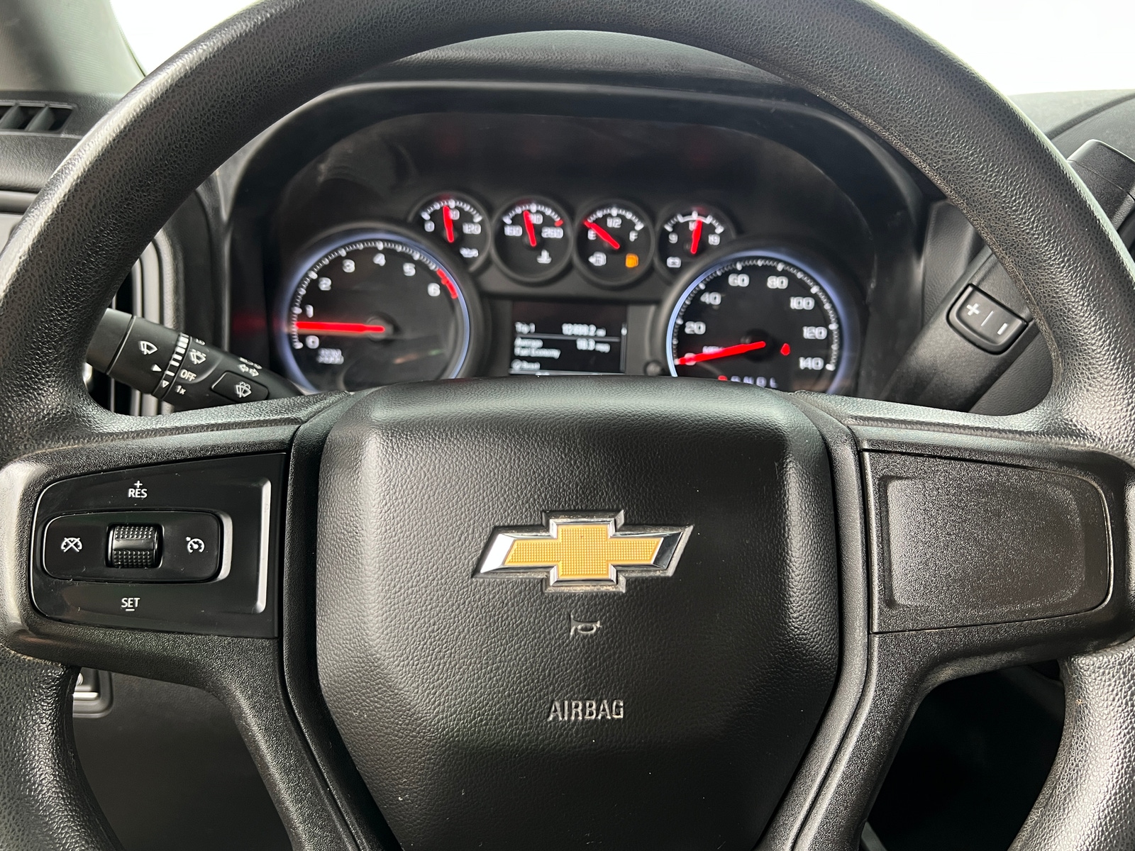 Thumbnail: 2021 Chevrolet Silverado 1500 - 4