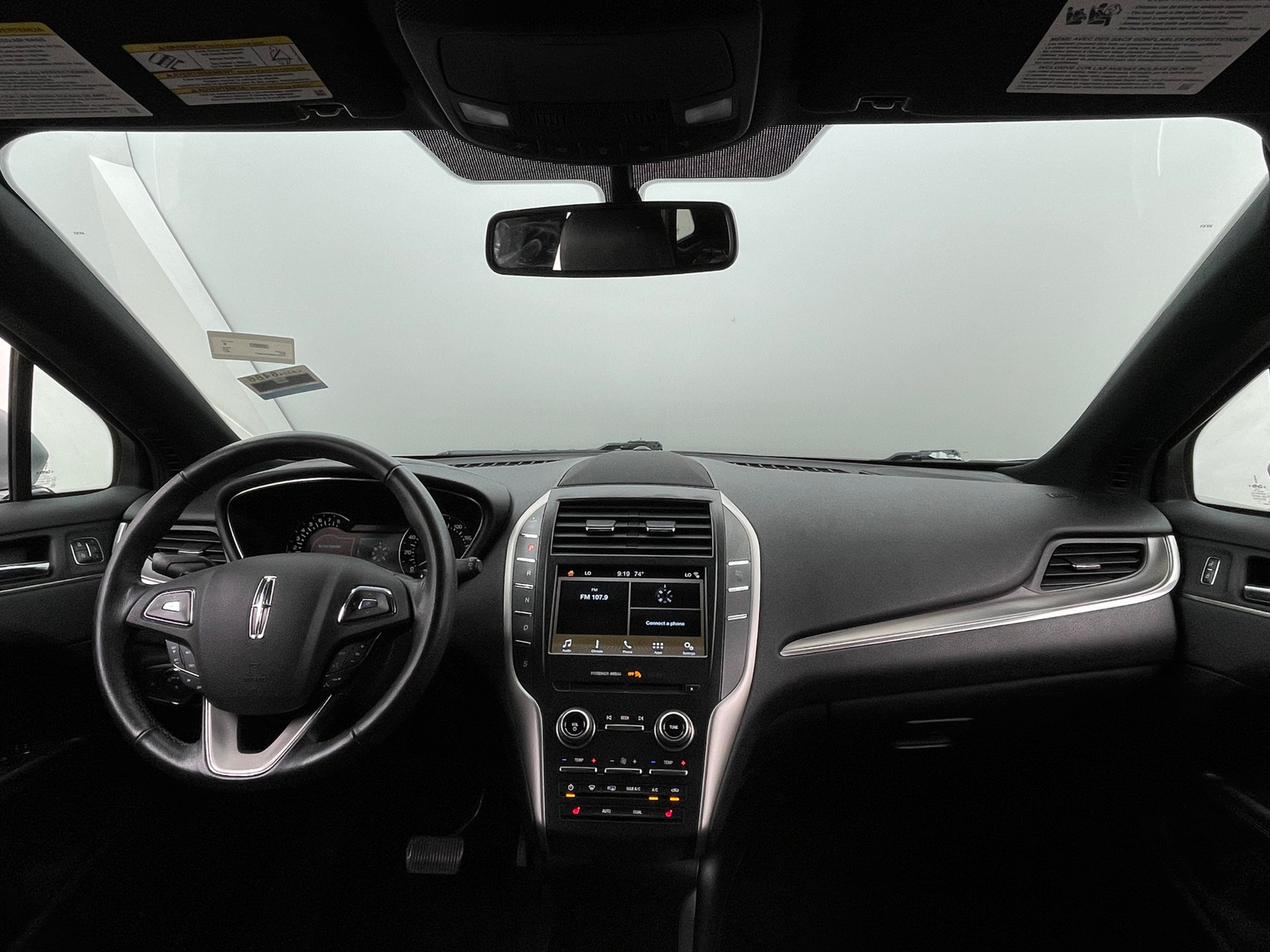 Thumbnail: 2017 Lincoln MKC - 2