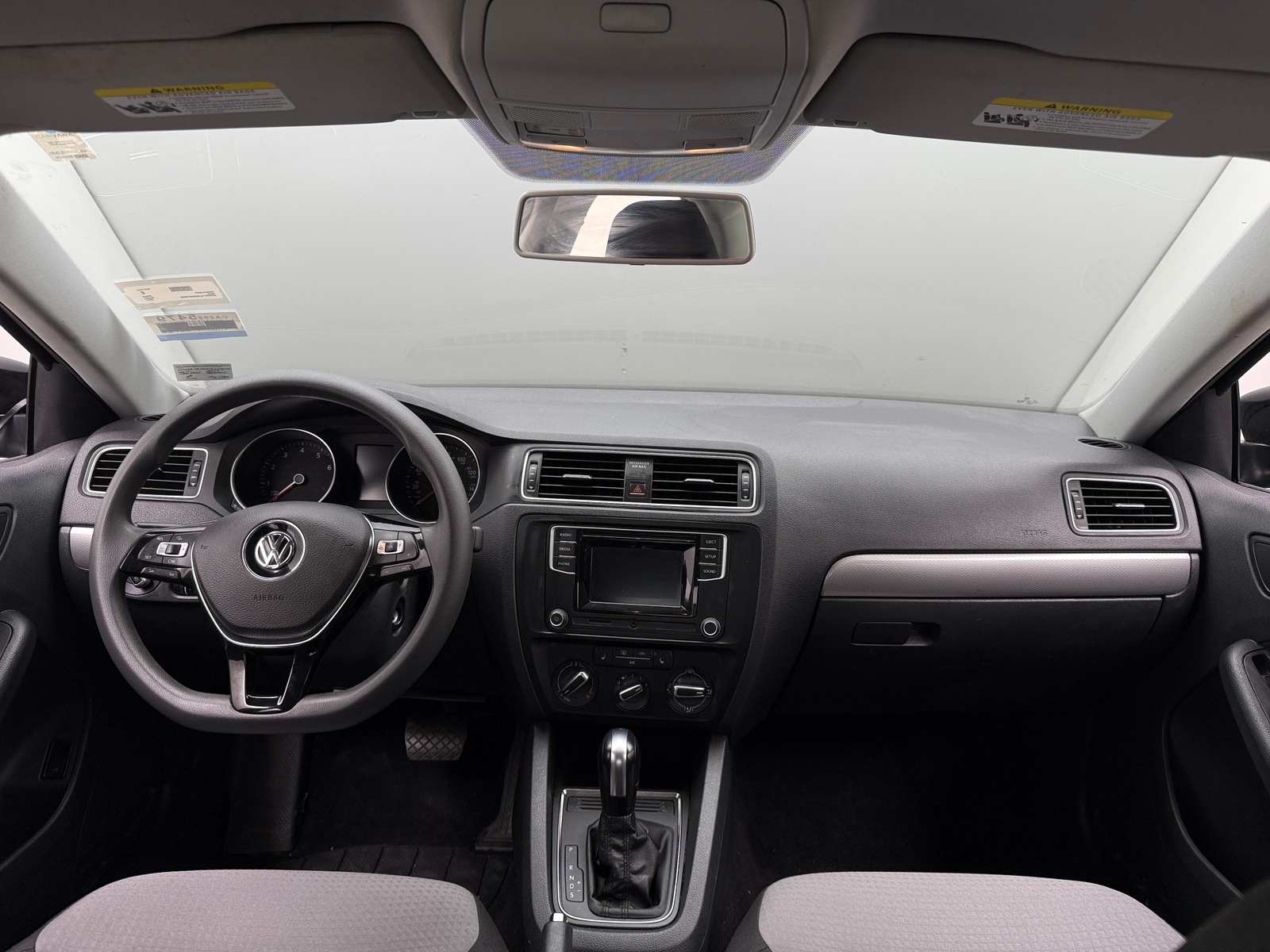 Thumbnail: 2017 Volkswagen Jetta - 3